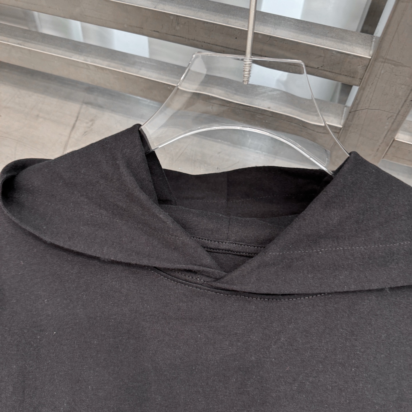 🆕巴黎 ｜ 新款长袖t，成衣洗水炒色吊磨工艺加前后刺绣标，男女同款，尺码sml