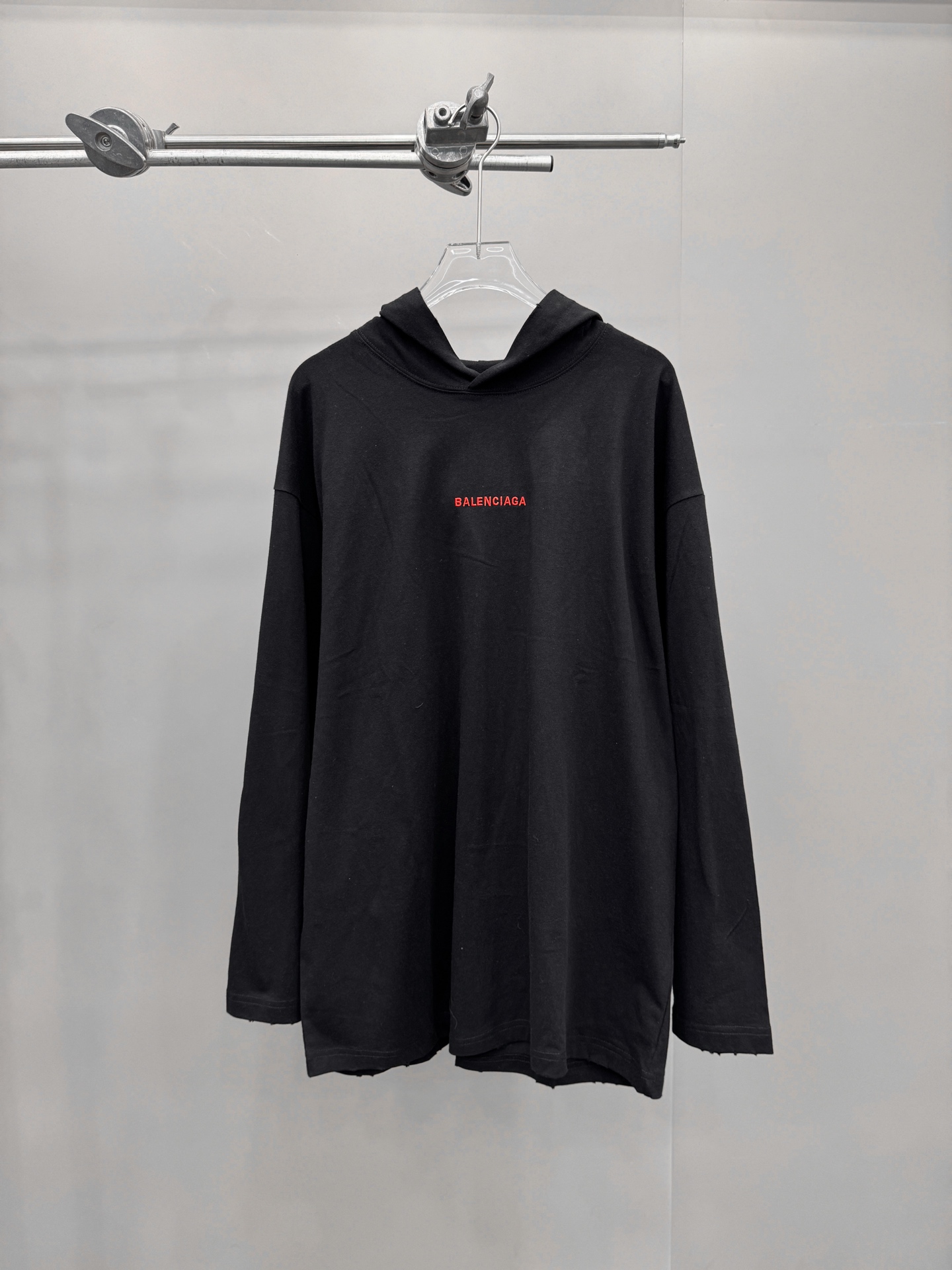 🆕巴黎 ｜ 新款长袖t，成衣洗水炒色吊磨工艺加前后刺绣标，男女同款，尺码sml