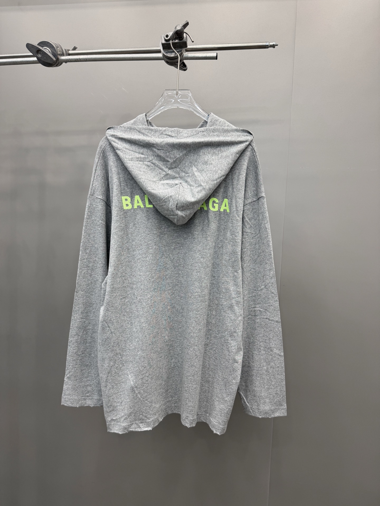 🆕巴黎 ｜ 新款长袖t，成衣洗水炒色吊磨工艺加前后刺绣标，男女同款，尺码sml