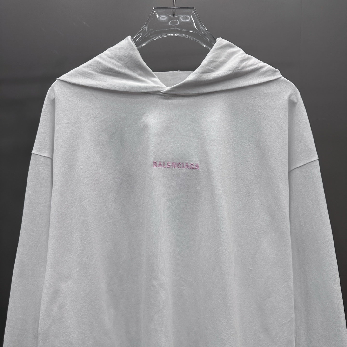 🆕巴黎 ｜ 新款长袖t，成衣洗水炒色吊磨工艺加前后刺绣标，男女同款，尺码sml