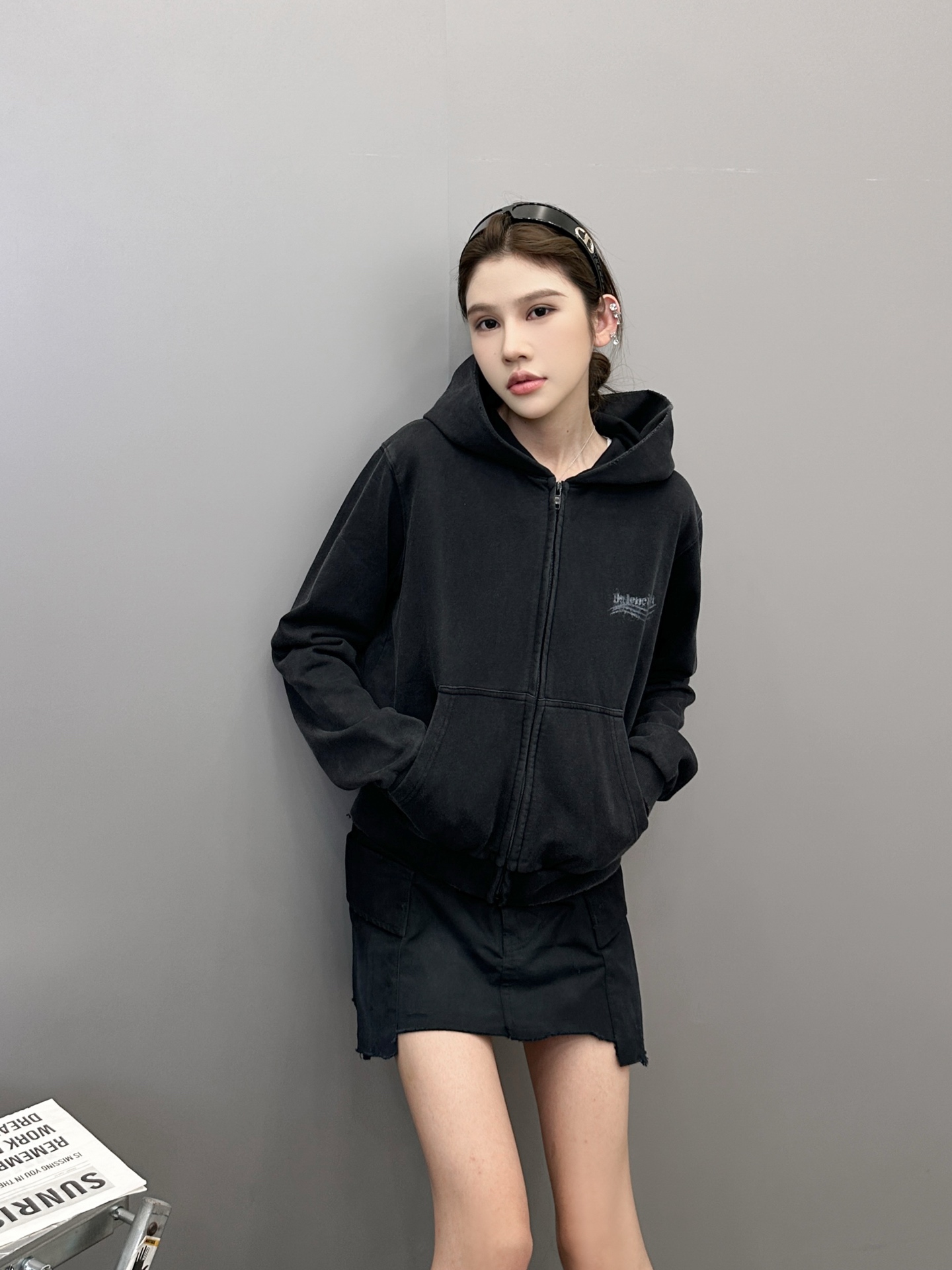 🆕巴黎 ｜ 新款卫衣开衫，成衣洗水炒色吊磨工艺加前后数码直喷印花，尺码sml