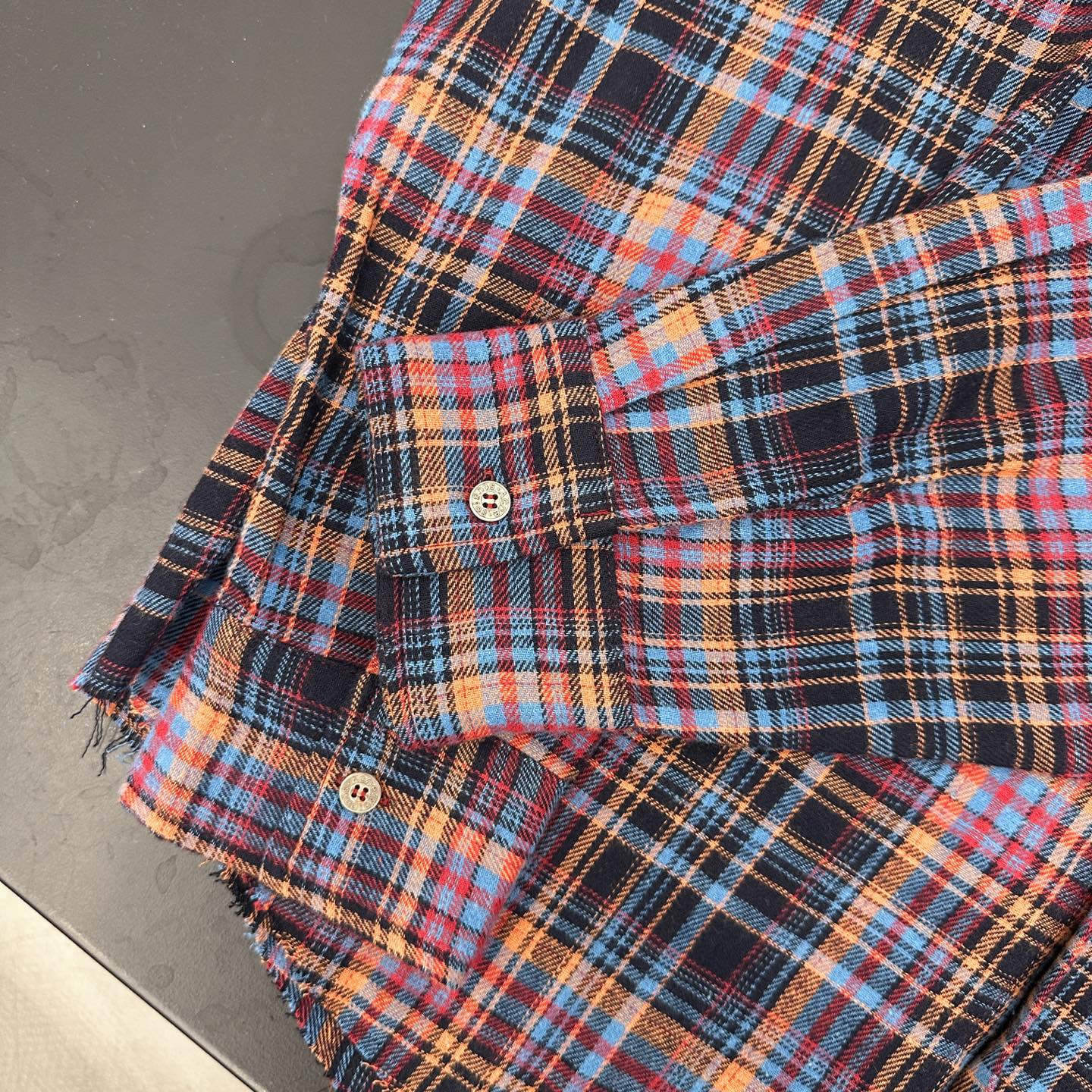 🆕Acne ｜ 新款休闲衬衣，成衣洗水加粉浆印花工艺，全棉高密格子面料，男女同款，尺码sml