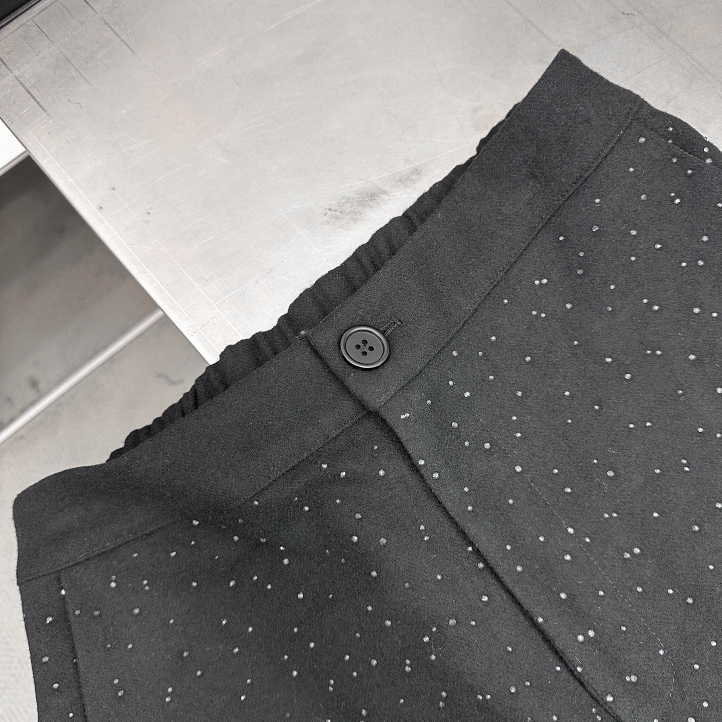 🆕大王 ｜ 新款休闲裤，成衣全身烫钻工艺，进口羊毛混纺面料，休闲时尚，尺码sml