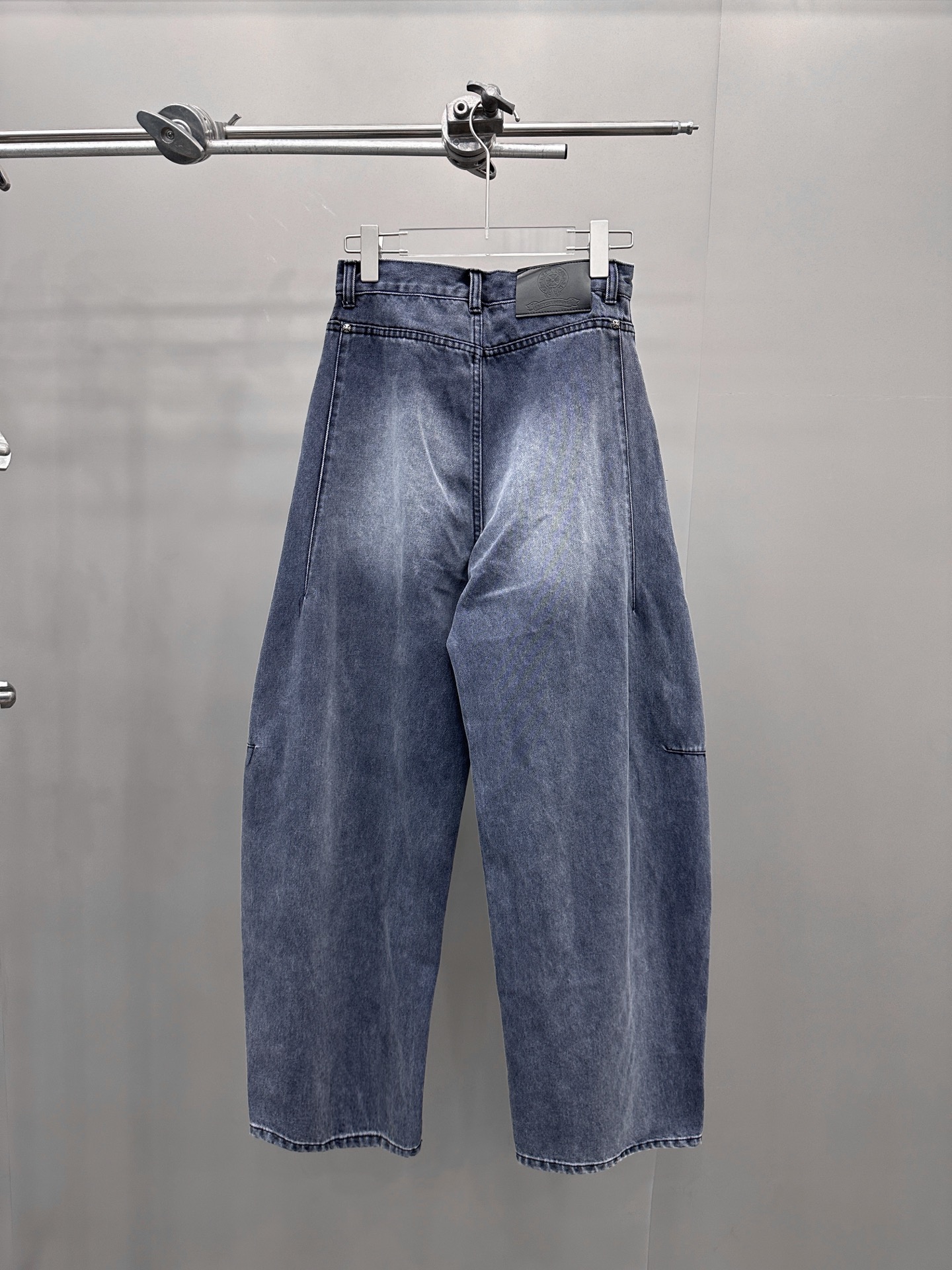 🆕克罗心 ｜ 新款牛仔裤，成衣洗水工艺，经典弯刀款式，特殊混纺牛仔布，男女同款，尺码sml