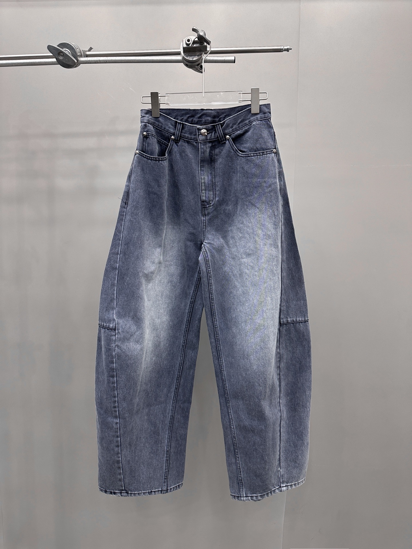 🆕克罗心 ｜ 新款牛仔裤，成衣洗水工艺，经典弯刀款式，特殊混纺牛仔布，男女同款，尺码sml