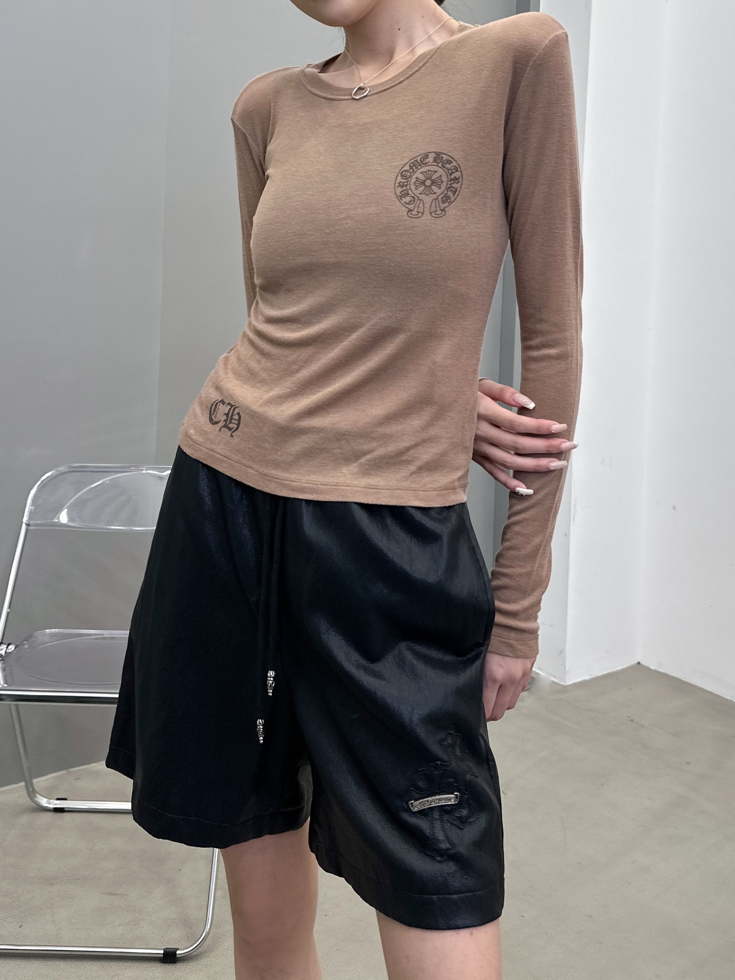 🆕克罗心 ｜ 新款长袖打底，成衣洗水炒色喷色印花工艺，进口莱赛尔羊毛面料，尺码sml