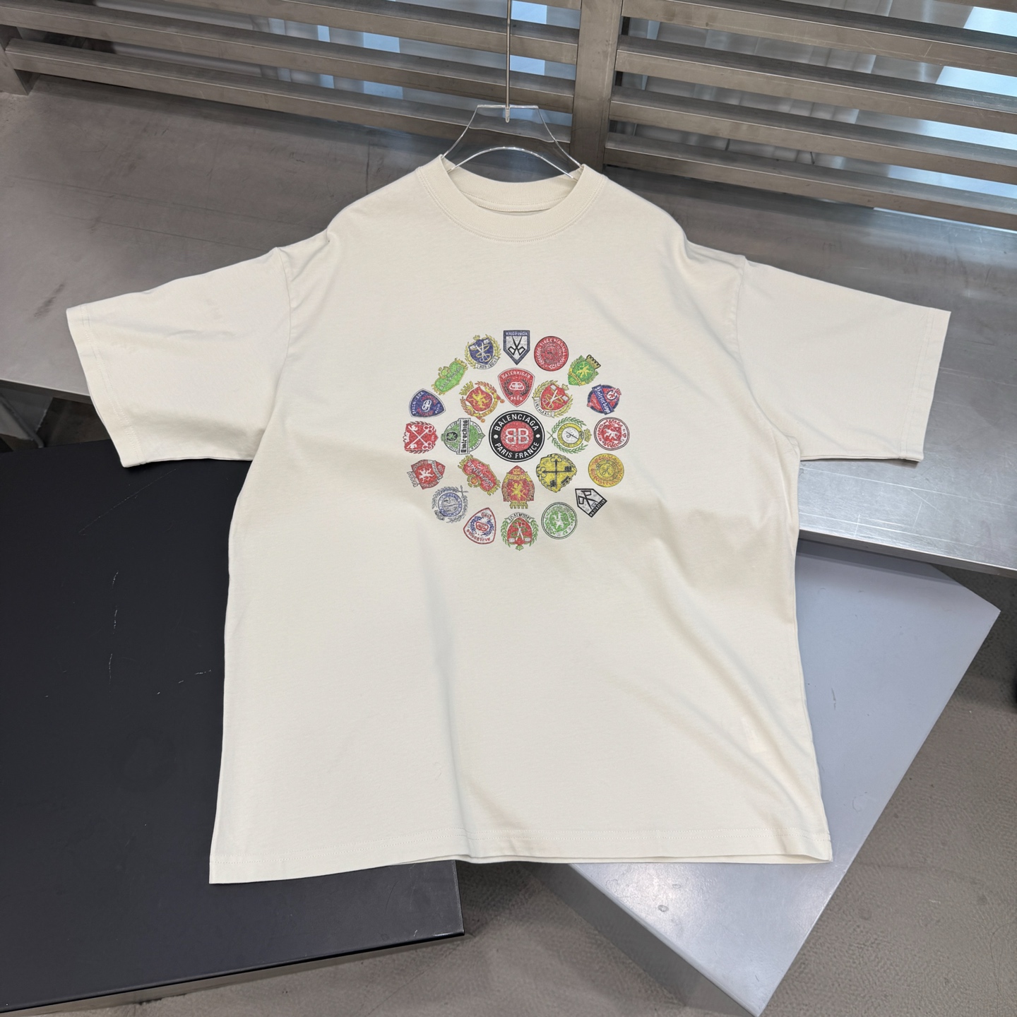 🆕巴黎 ｜ 新款短袖t，成衣洗水加多色数码直喷印花工艺，男女同款，尺码sml