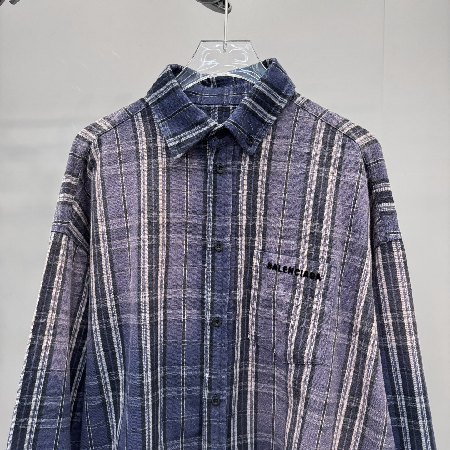 巴黎 ｜ 新款休闲格子衬衣，成衣洗水喷色加成衣植绒印花工艺，男女同款，尺码sml