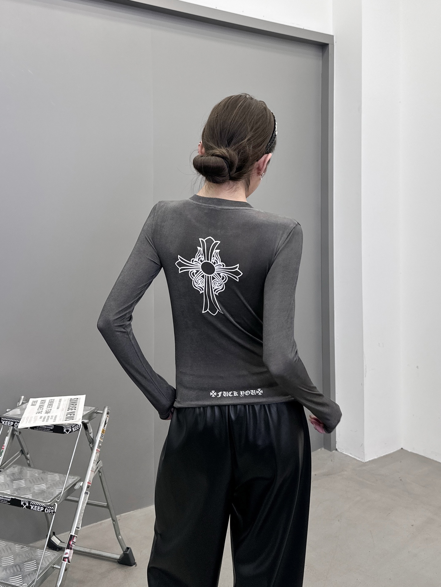 克罗心 ｜ 新款长袖打底t，成衣洗水炒色加多处印花工艺，休闲时尚，尺码sml