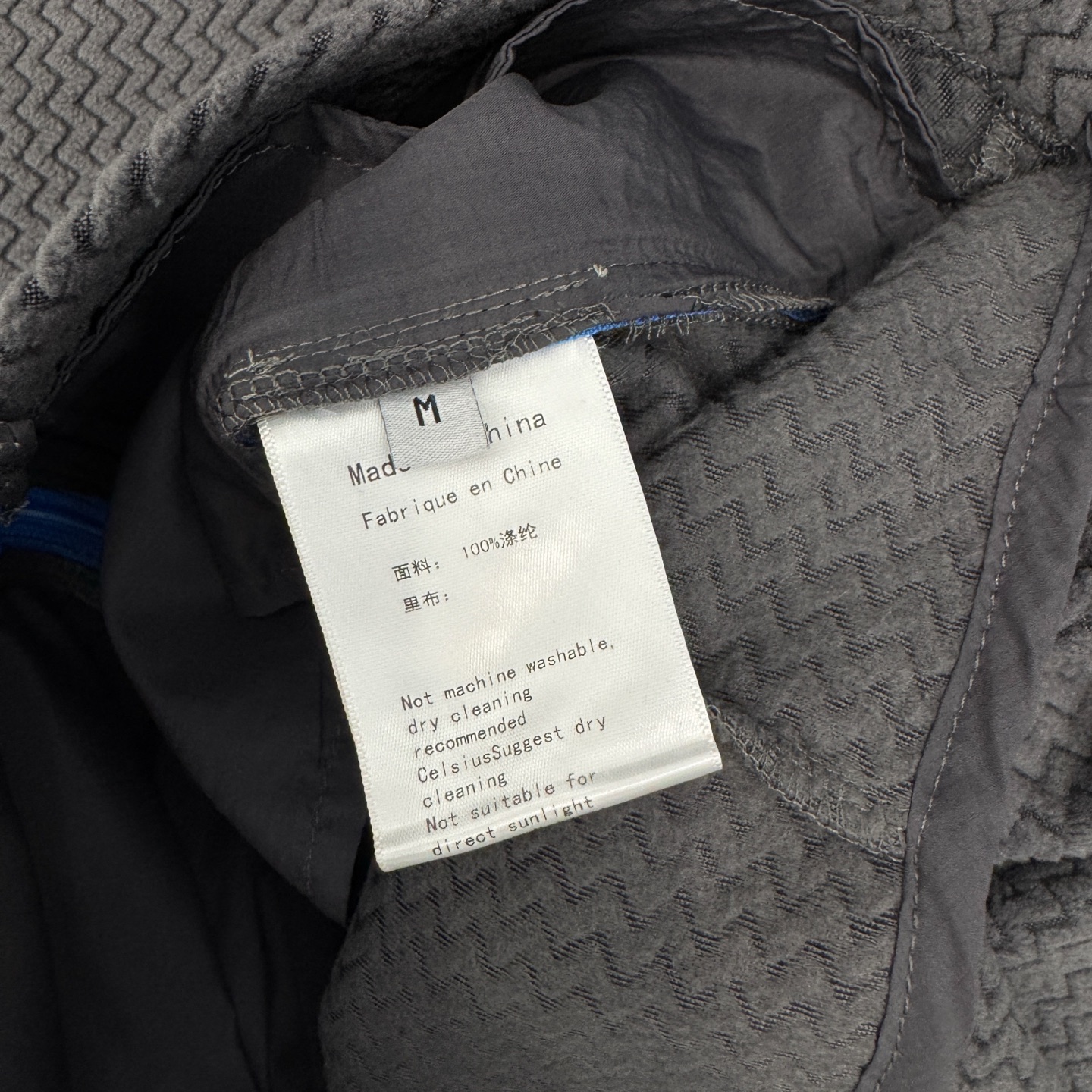 鸟 ｜ 新款保暖开衫，经典刺绣标，进口最新透气保暖摇粒绒面料，撞色拉链口袋款式，男女同款，尺码sml