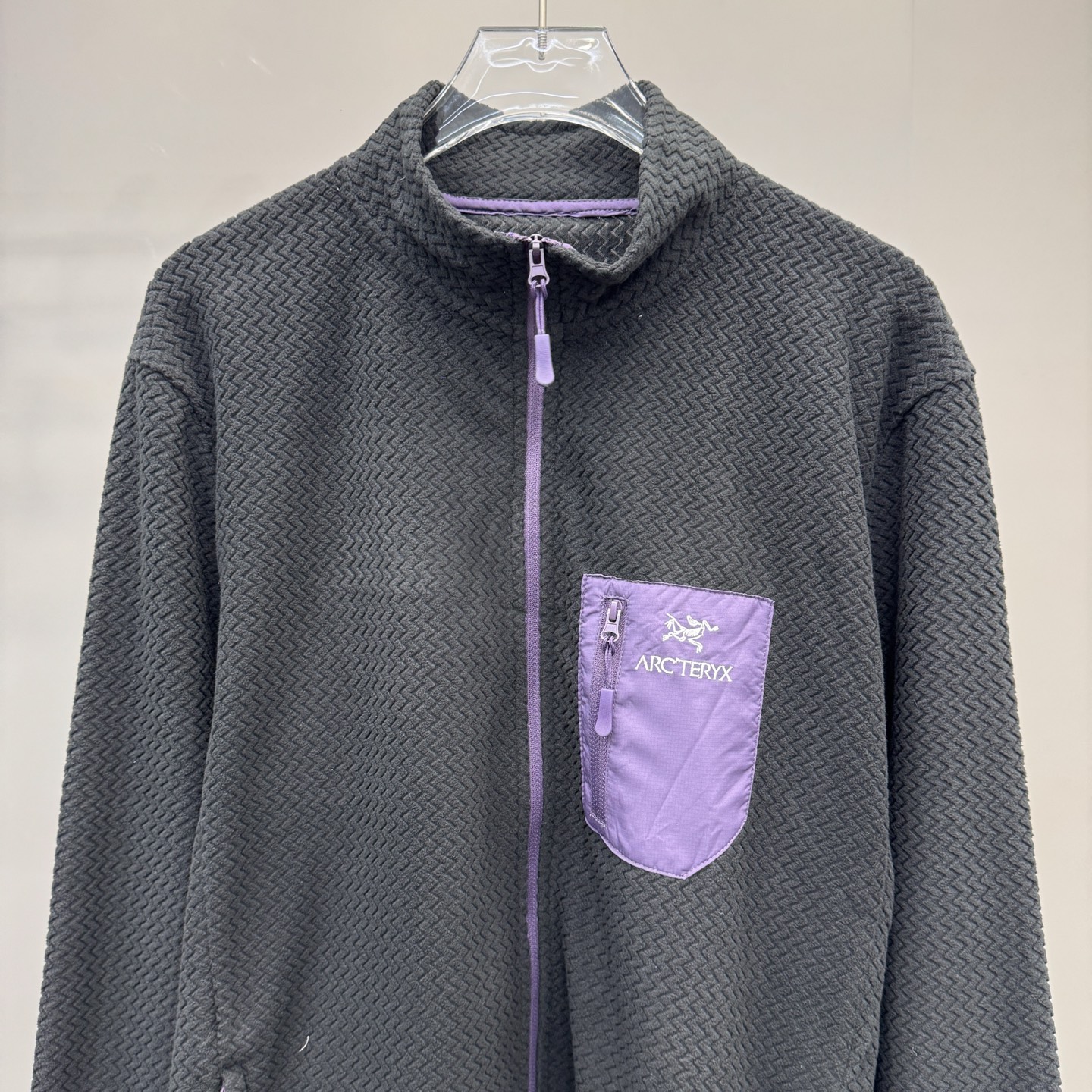 鸟 ｜ 新款保暖开衫，经典刺绣标，进口最新透气保暖摇粒绒面料，撞色拉链口袋款式，男女同款，尺码sml