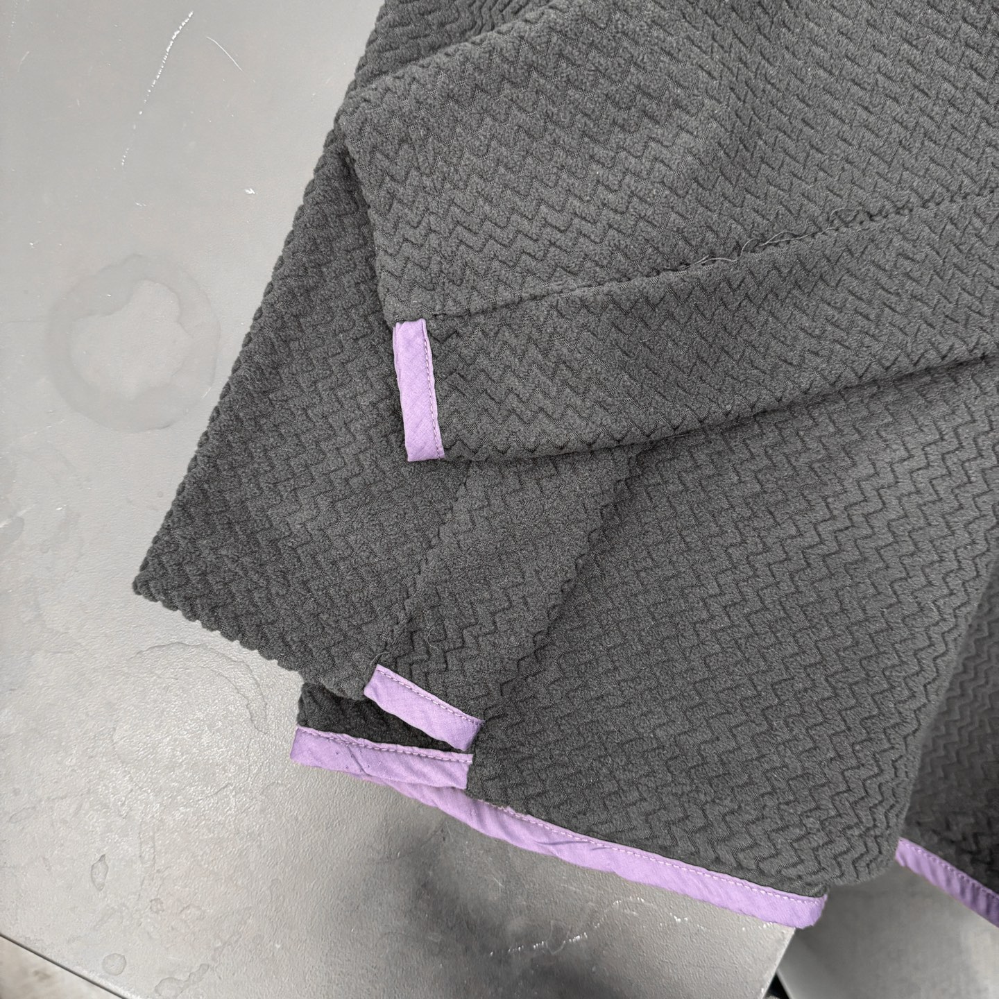 鸟 ｜ 新款保暖开衫，经典刺绣标，进口最新透气保暖摇粒绒面料，撞色拉链口袋款式，男女同款，尺码sml