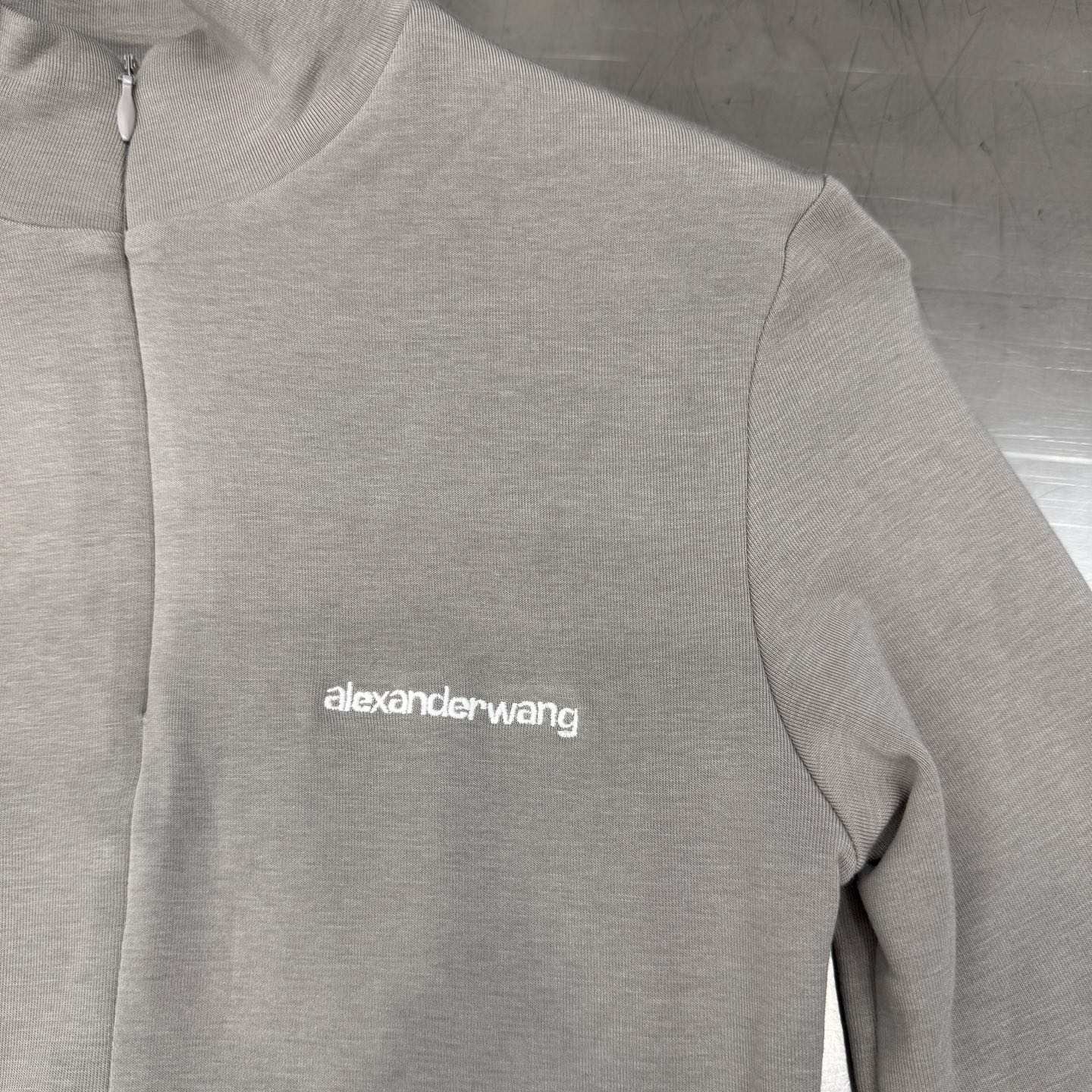 大王 ｜ 新款长袖打底，经典刺绣标，进口超细腻摇粒绒保暖面料，尺码sml