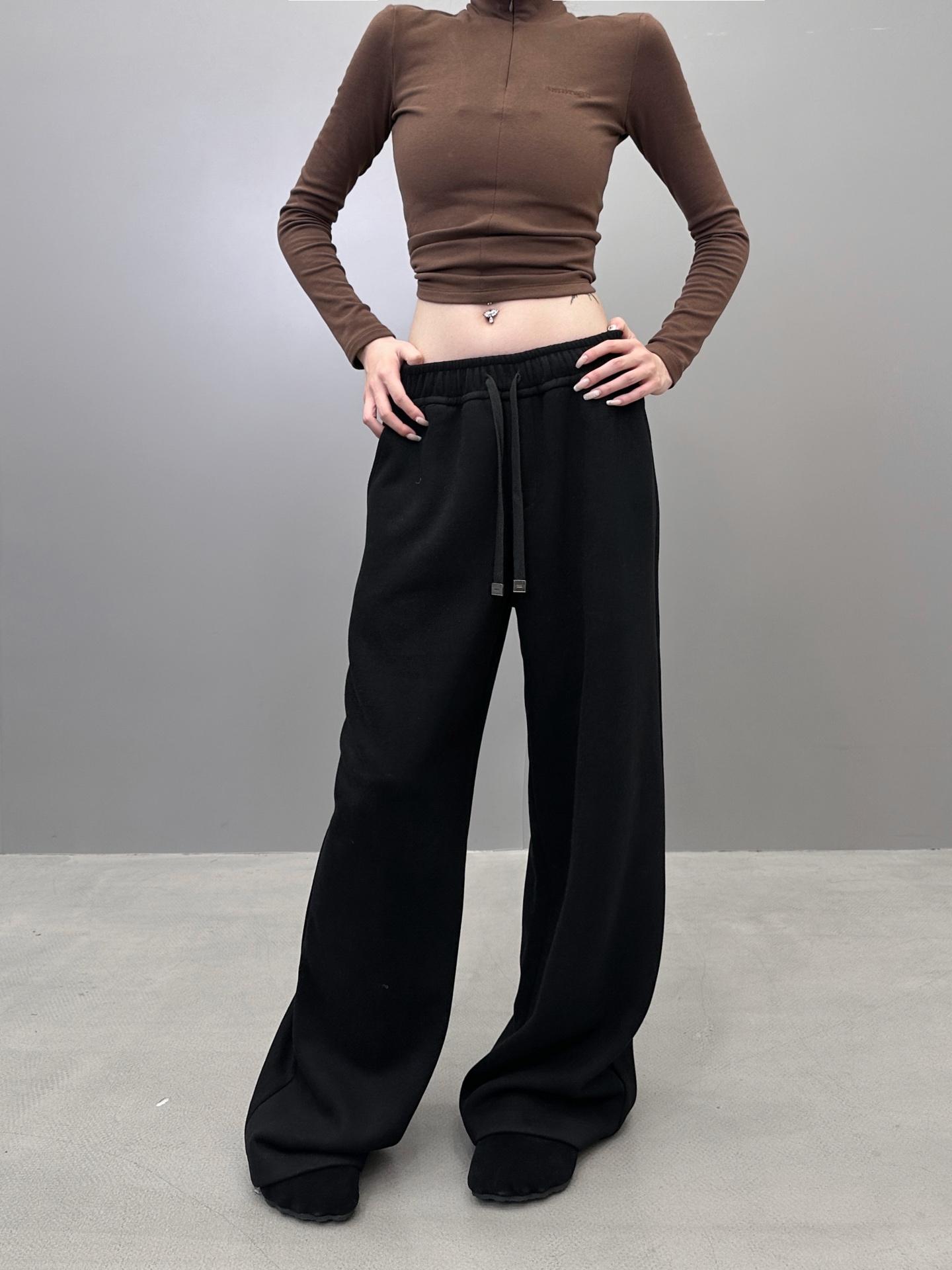 克罗心 ｜ 新款休闲裤，羊毛混纺加厚面料，休闲时尚，男女同款，尺码sml