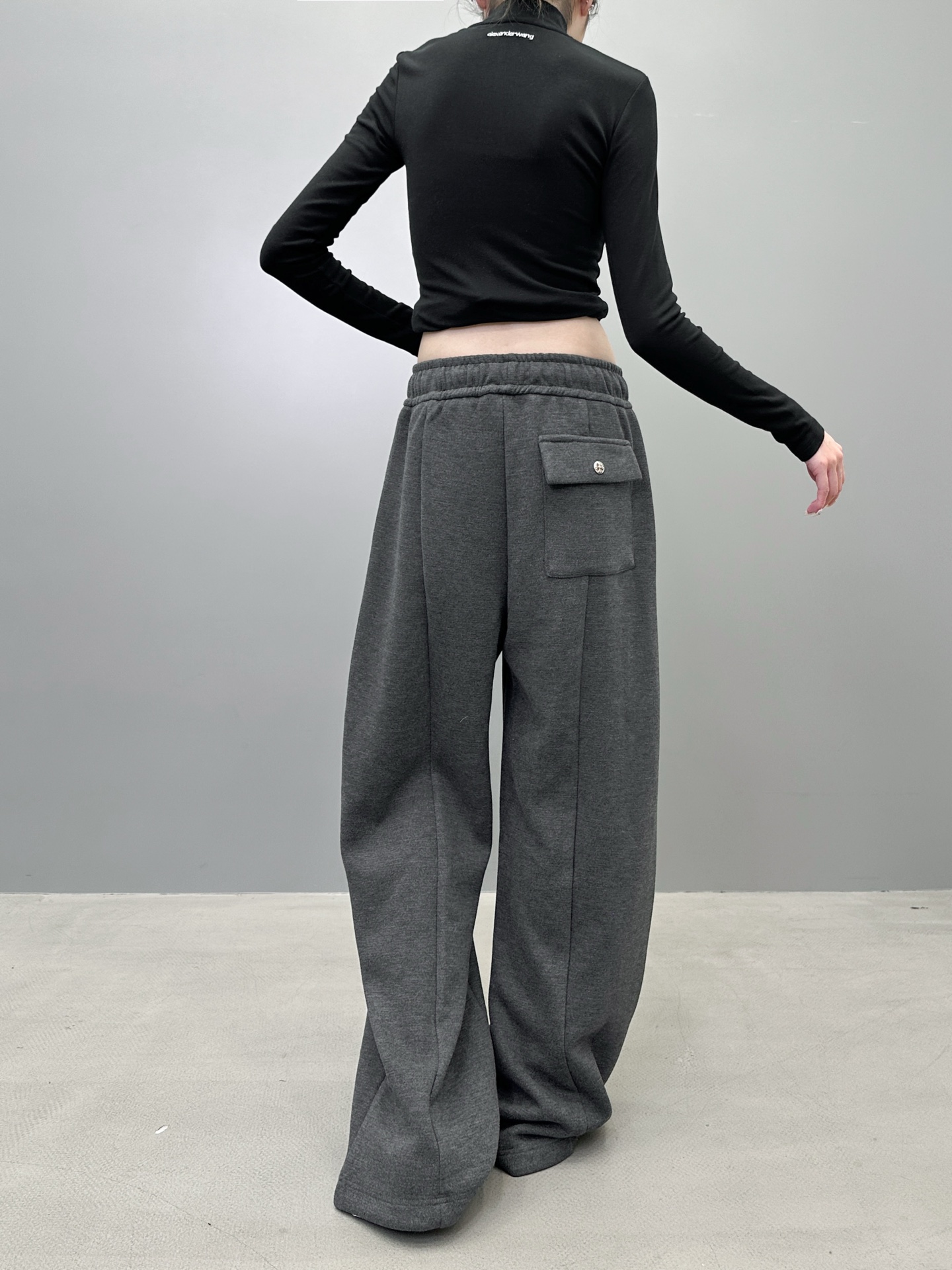 克罗心 ｜ 新款休闲裤，羊毛混纺加厚面料，休闲时尚，男女同款，尺码sml