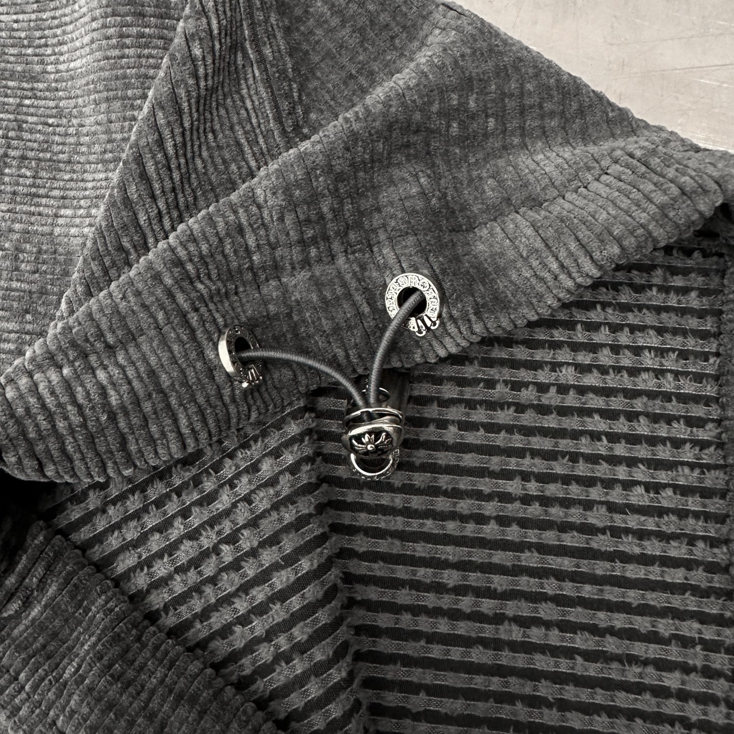 克罗心 ｜ 新款休闲裤，成衣洗水工艺加经典刺绣标，经典灯芯绒面料，男女同款，尺码sml