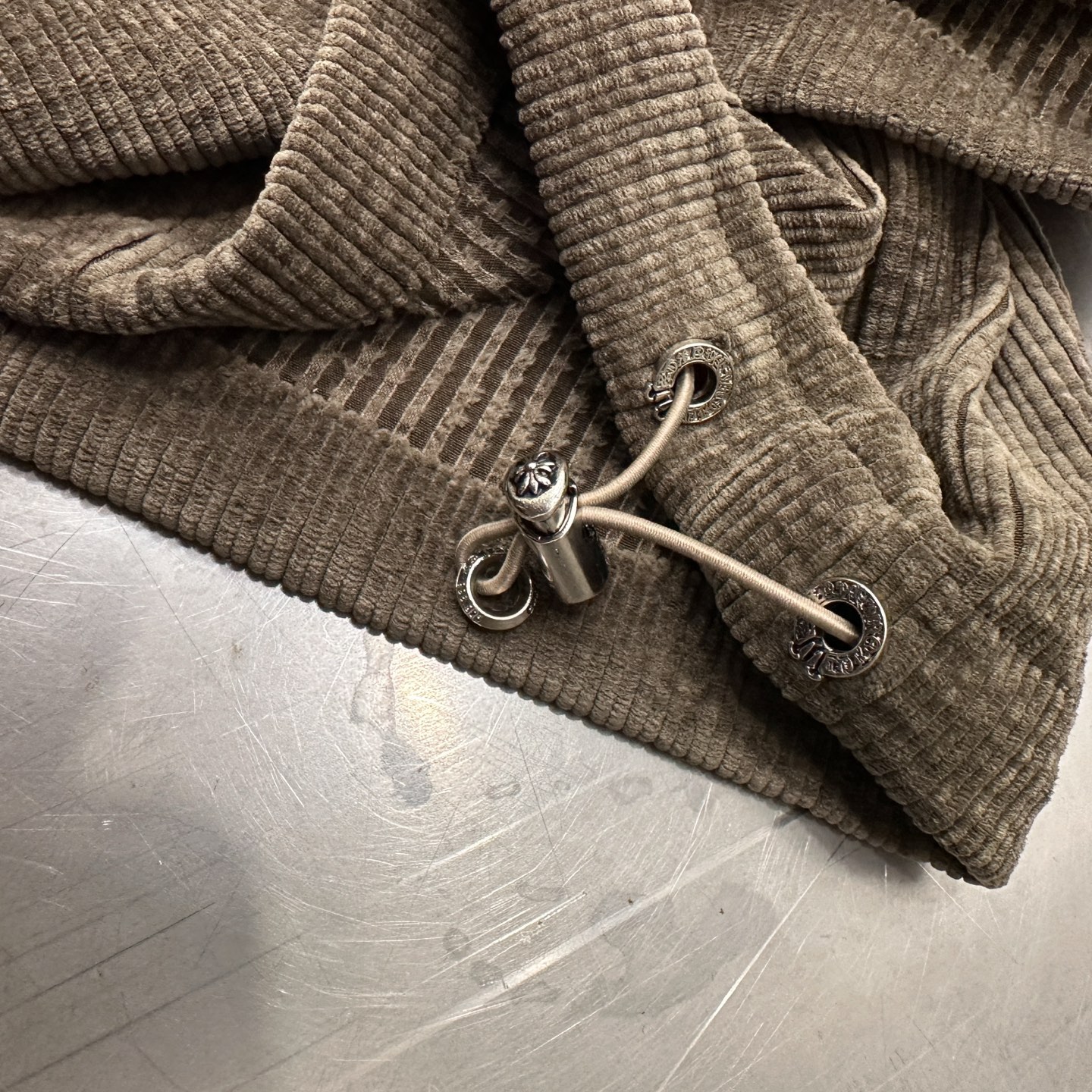 克罗心 ｜ 新款休闲裤，成衣洗水工艺加经典刺绣标，经典灯芯绒面料，男女同款，尺码sml