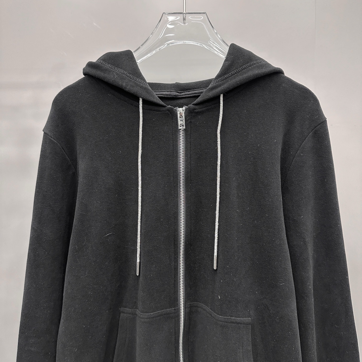 大王 ｜ 新款卫衣开衫，进口德绒双面磨毛面料，全钻抽绳，休闲时尚，尺码sml