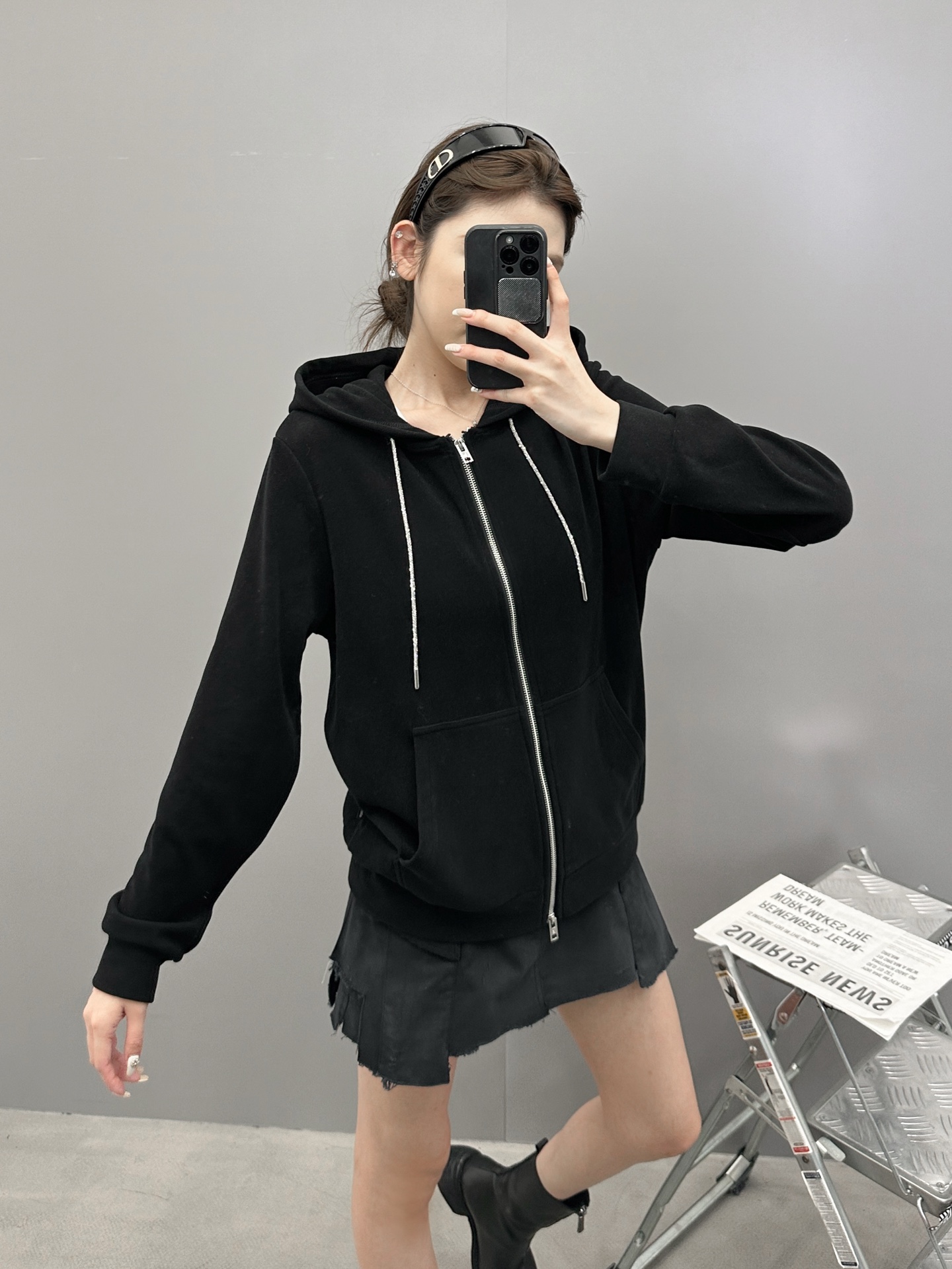 大王 ｜ 新款卫衣开衫，进口德绒双面磨毛面料，全钻抽绳，休闲时尚，尺码sml