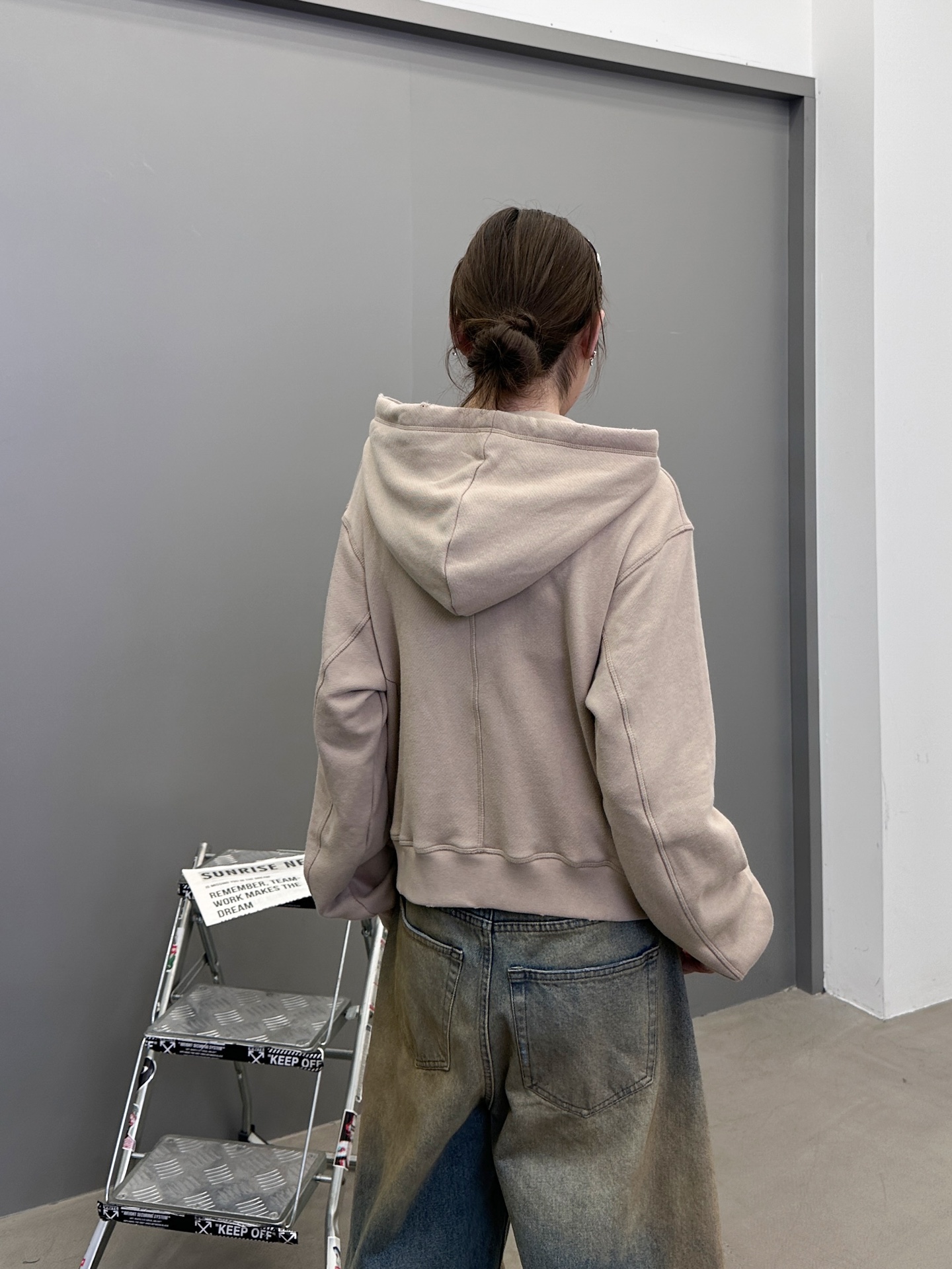 克罗心 ｜ 新款卫衣开衫，经典手工十字标，成衣洗水吊磨工艺，结构卫衣开衫款式，尺码sml