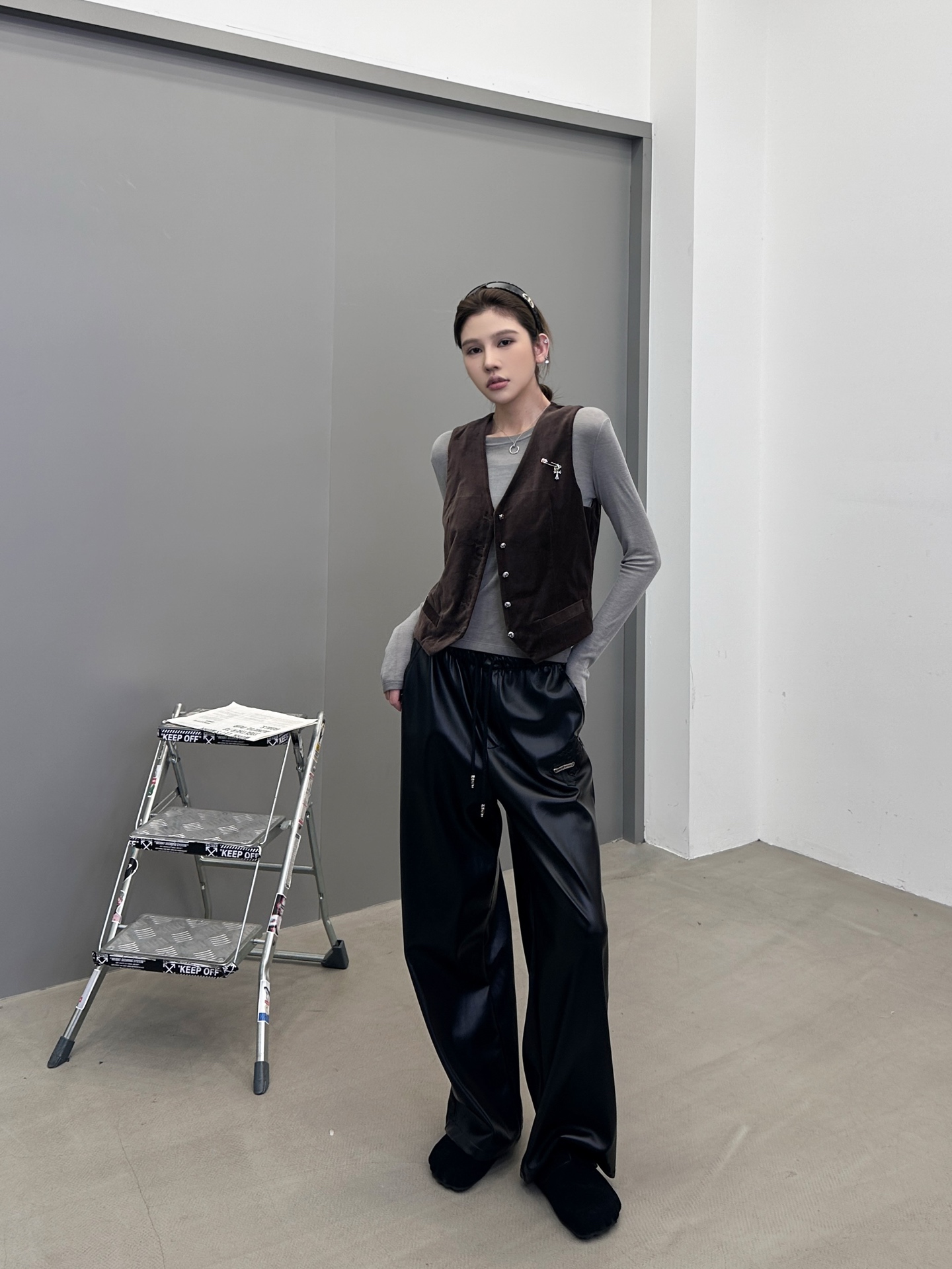 克罗心 ｜ 新款休闲马甲，成衣洗水加软工艺，经典品牌五金配饰，高密灯芯绒面料，男女同款，尺码sml