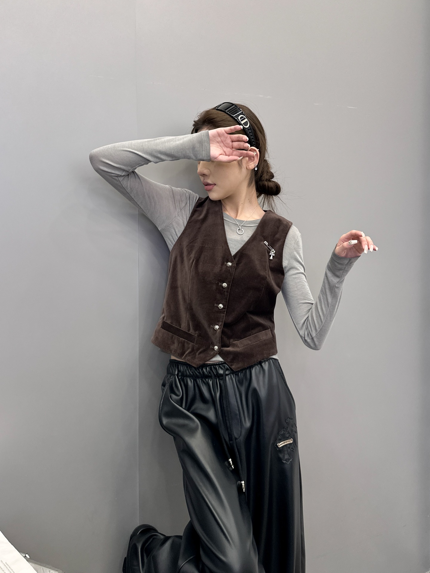 克罗心 ｜ 新款休闲马甲，成衣洗水加软工艺，经典品牌五金配饰，高密灯芯绒面料，男女同款，尺码sml