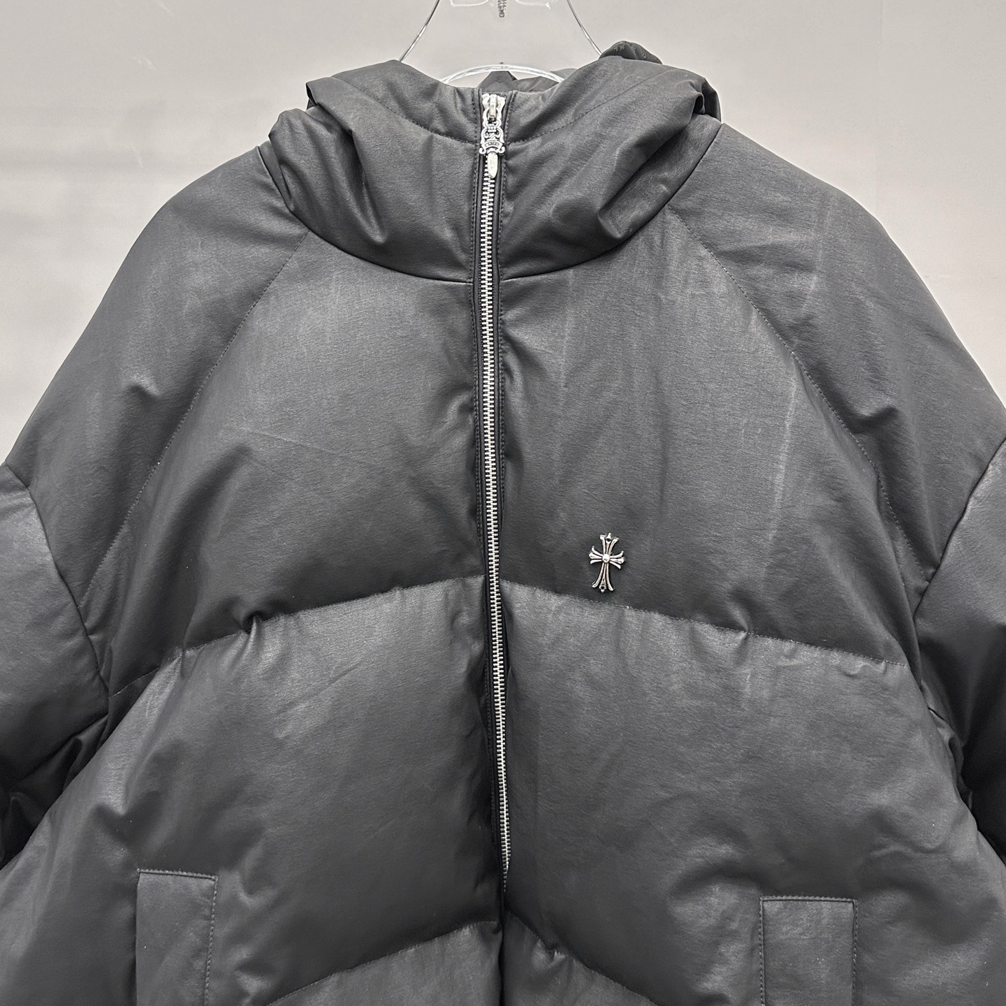 克罗心 ｜ 新款羽绒服，日本进口莱赛尔亚麻涂层面料加重沙洗工艺，90%鹅绒，男女同款，尺码sml