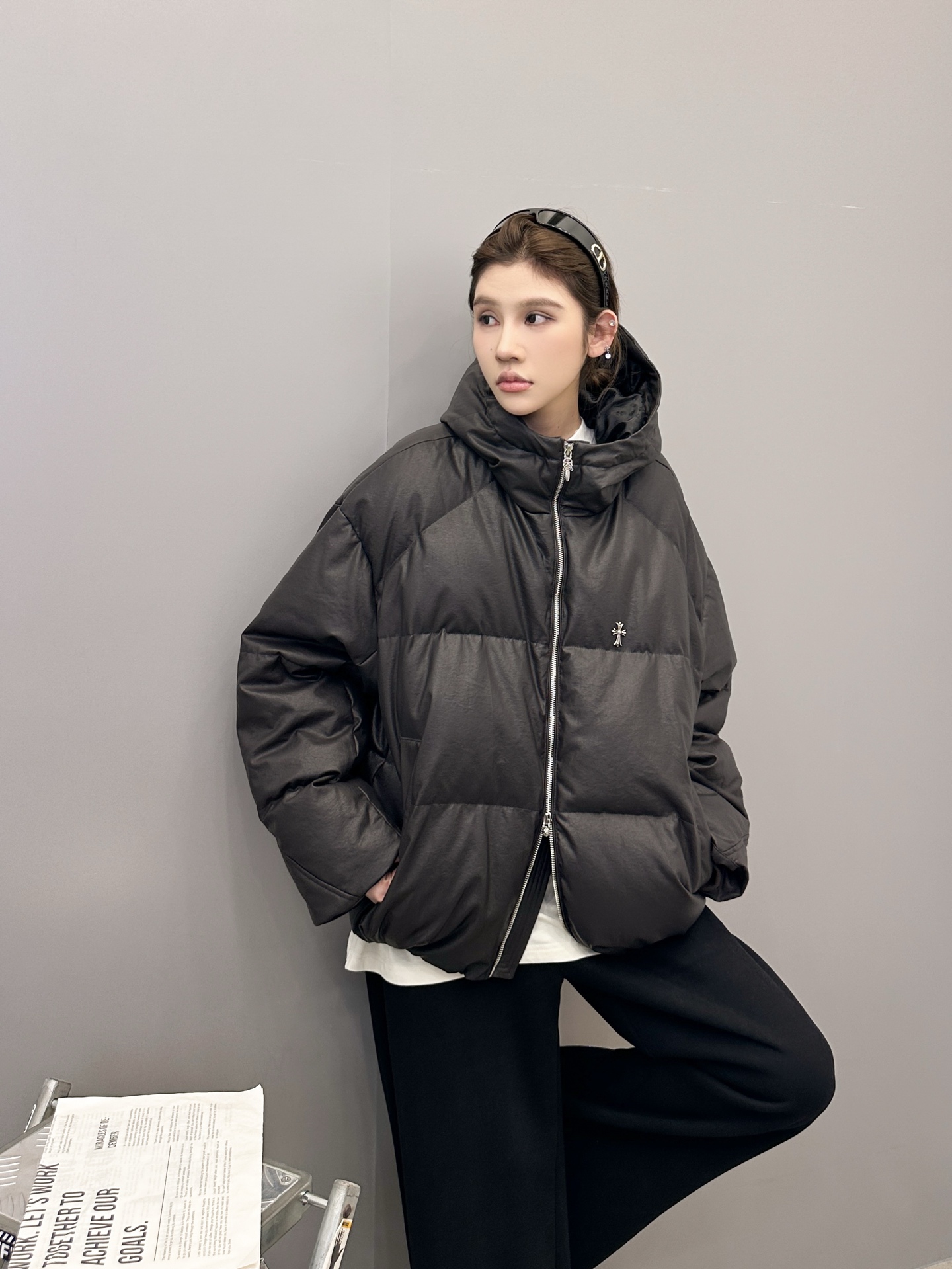 克罗心 ｜ 新款羽绒服，日本进口莱赛尔亚麻涂层面料加重沙洗工艺，90%鹅绒，男女同款，尺码sml