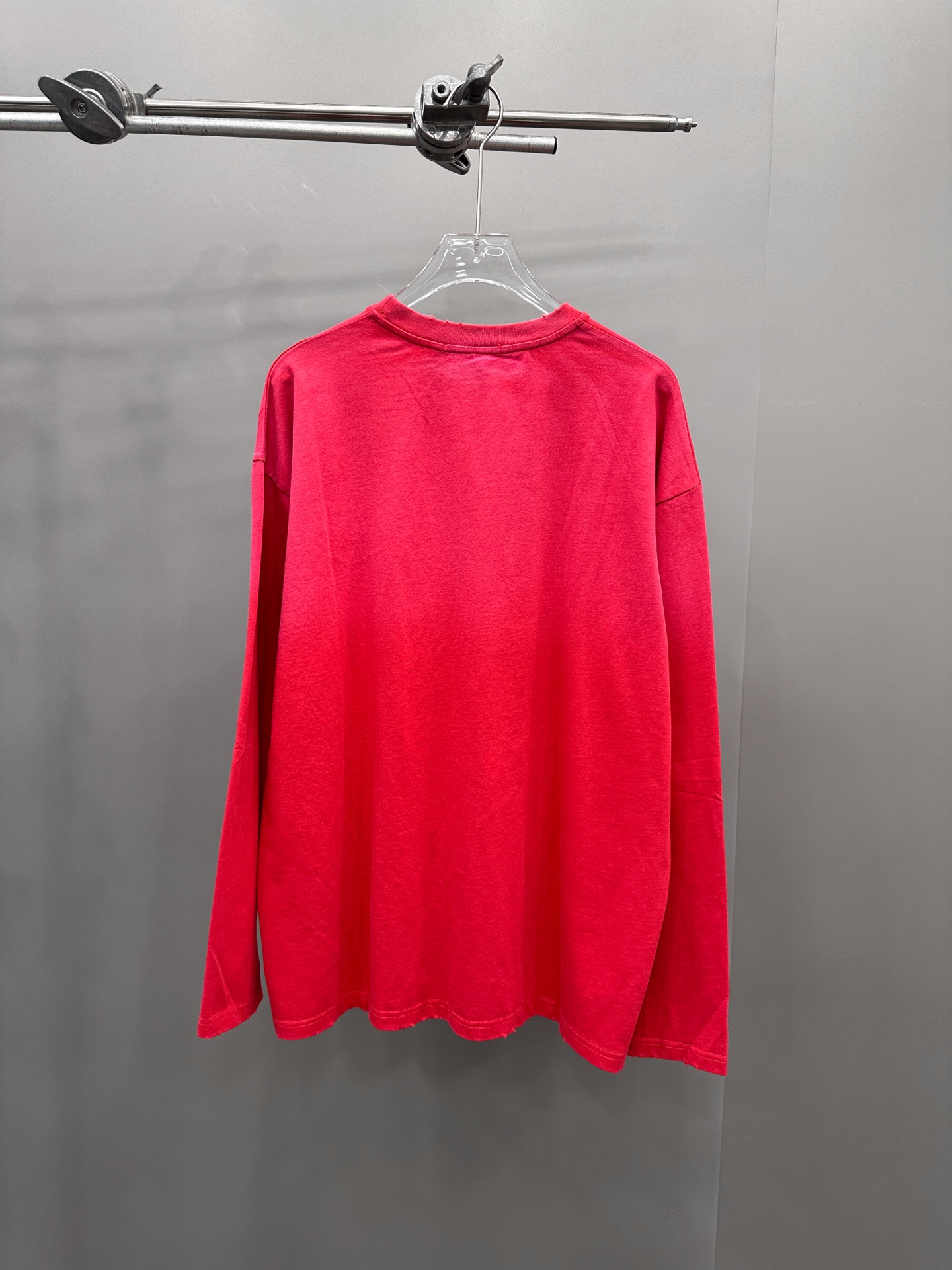 Acne ｜ 新款长袖t，成衣洗水喷色吊磨加印花工艺，男女同款，尺码sml