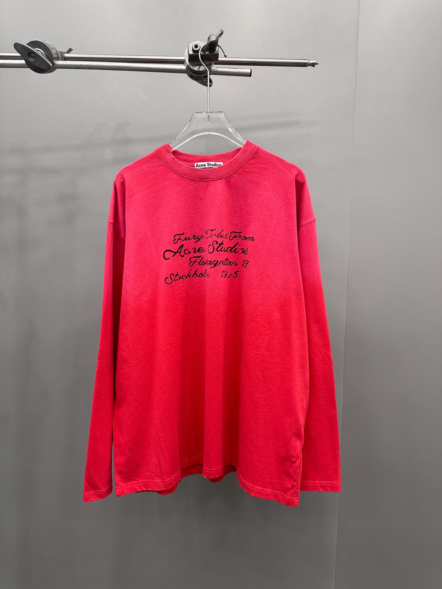 Acne ｜ 新款长袖t，成衣洗水喷色吊磨加印花工艺，男女同款，尺码sml