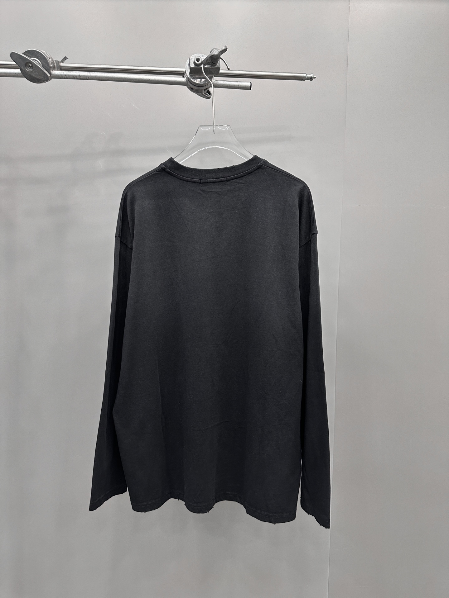 Acne ｜ 新款长袖t，成衣洗水喷色吊磨加印花工艺，男女同款，尺码sml