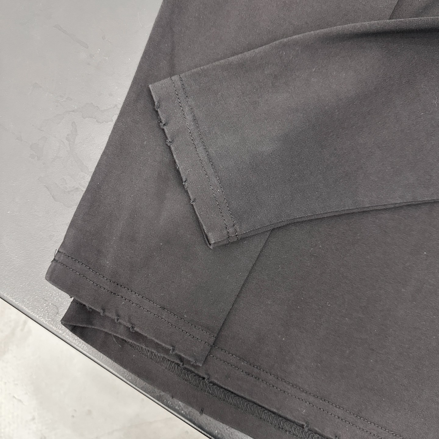 Acne ｜ 新款长袖t，成衣洗水喷色吊磨加印花工艺，男女同款，尺码sml