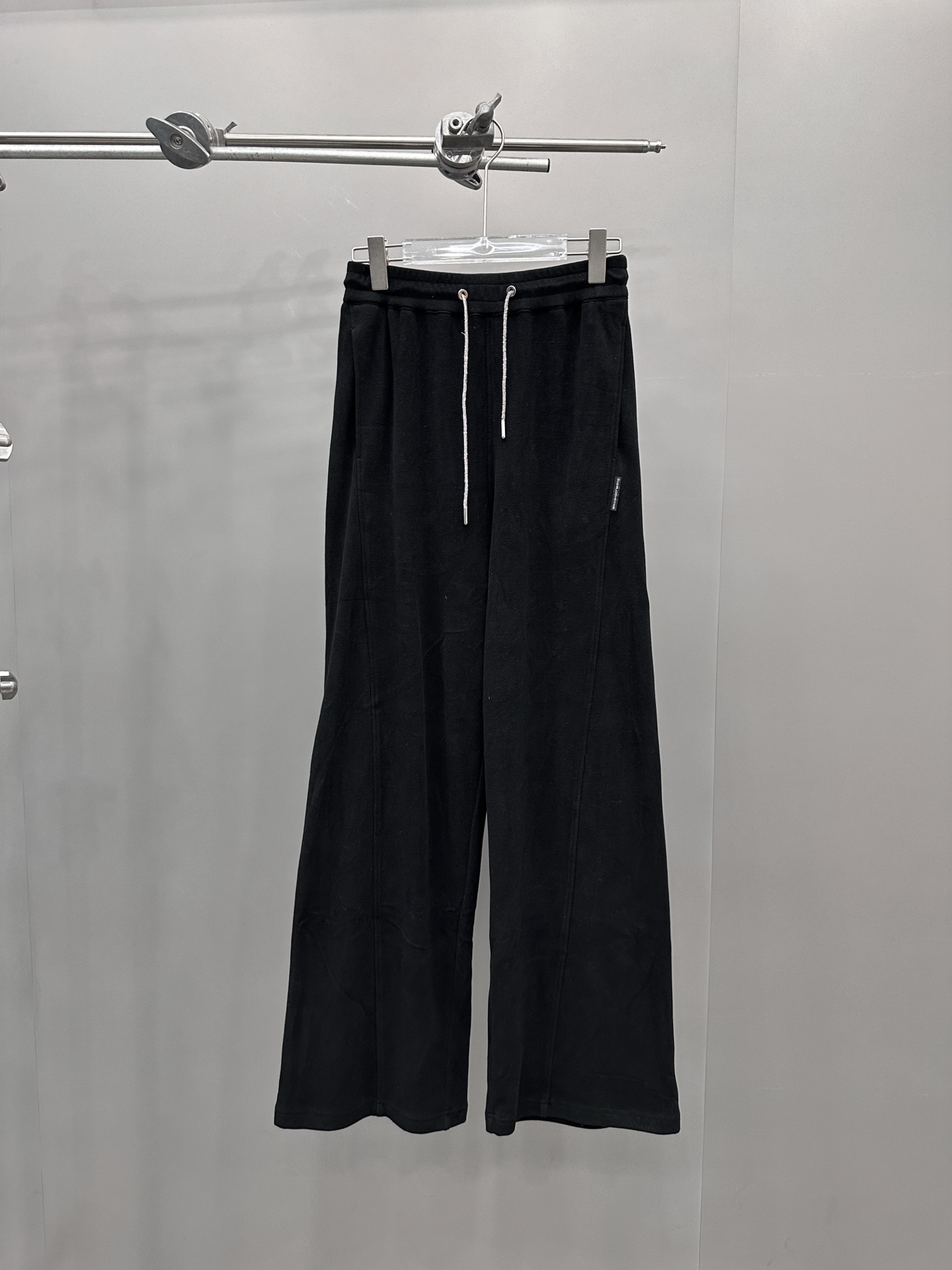 大王 ｜ 新款休闲裤，进口高密保暖摇粒绒面料，经典全钻抽绳，休闲时尚，尺码sml