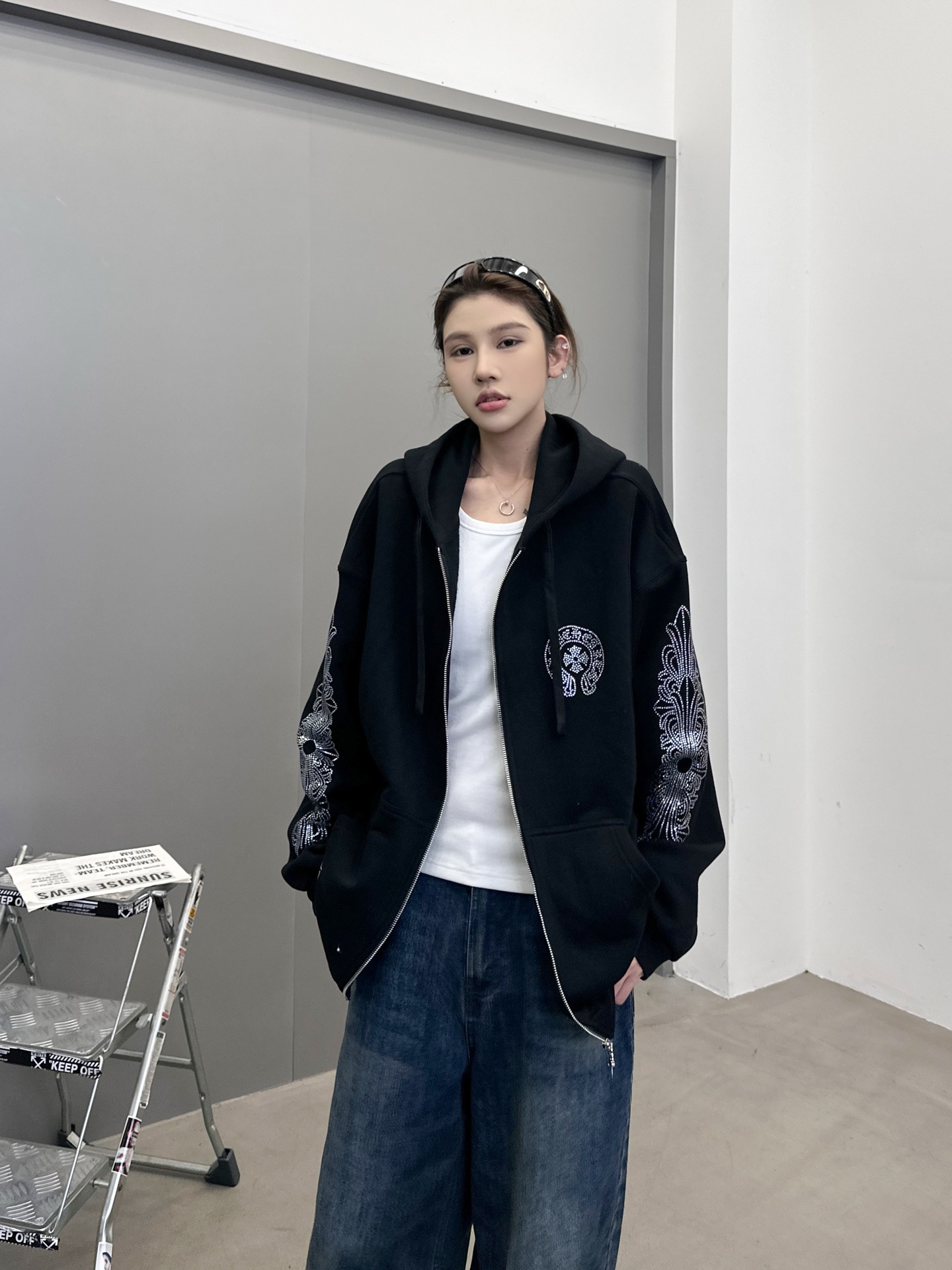 克罗心 ｜ 新款卫衣开衫，成衣洗水烫钻工艺，休闲时尚男女同款，尺码sml