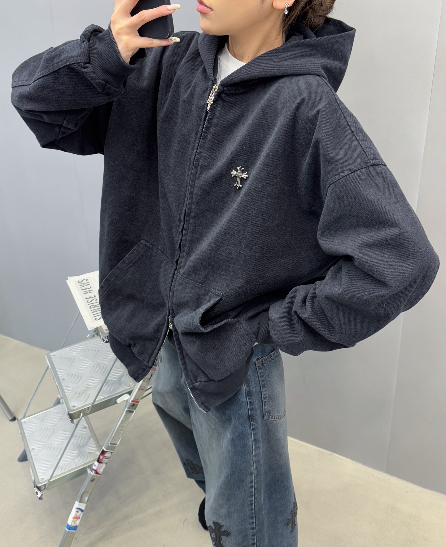 克罗心 ｜ 新款牛仔外套，成衣洗水加经典五金十字标，进口高密特殊牛仔面料加摇粒绒高密里布，时尚保暖，男女