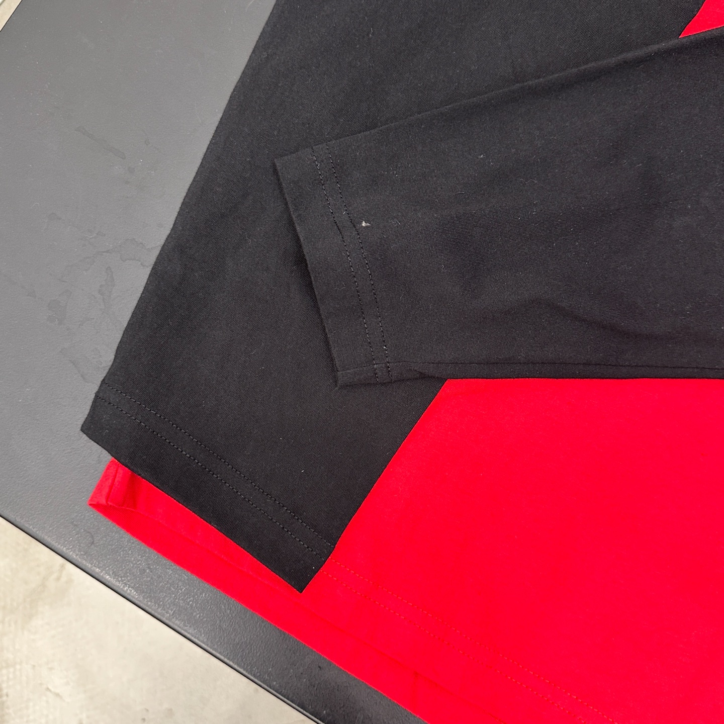 克罗心 ｜ 新款长袖t，成衣洗水多处印花工艺，拼接撞色款式，男女同款，尺码sml