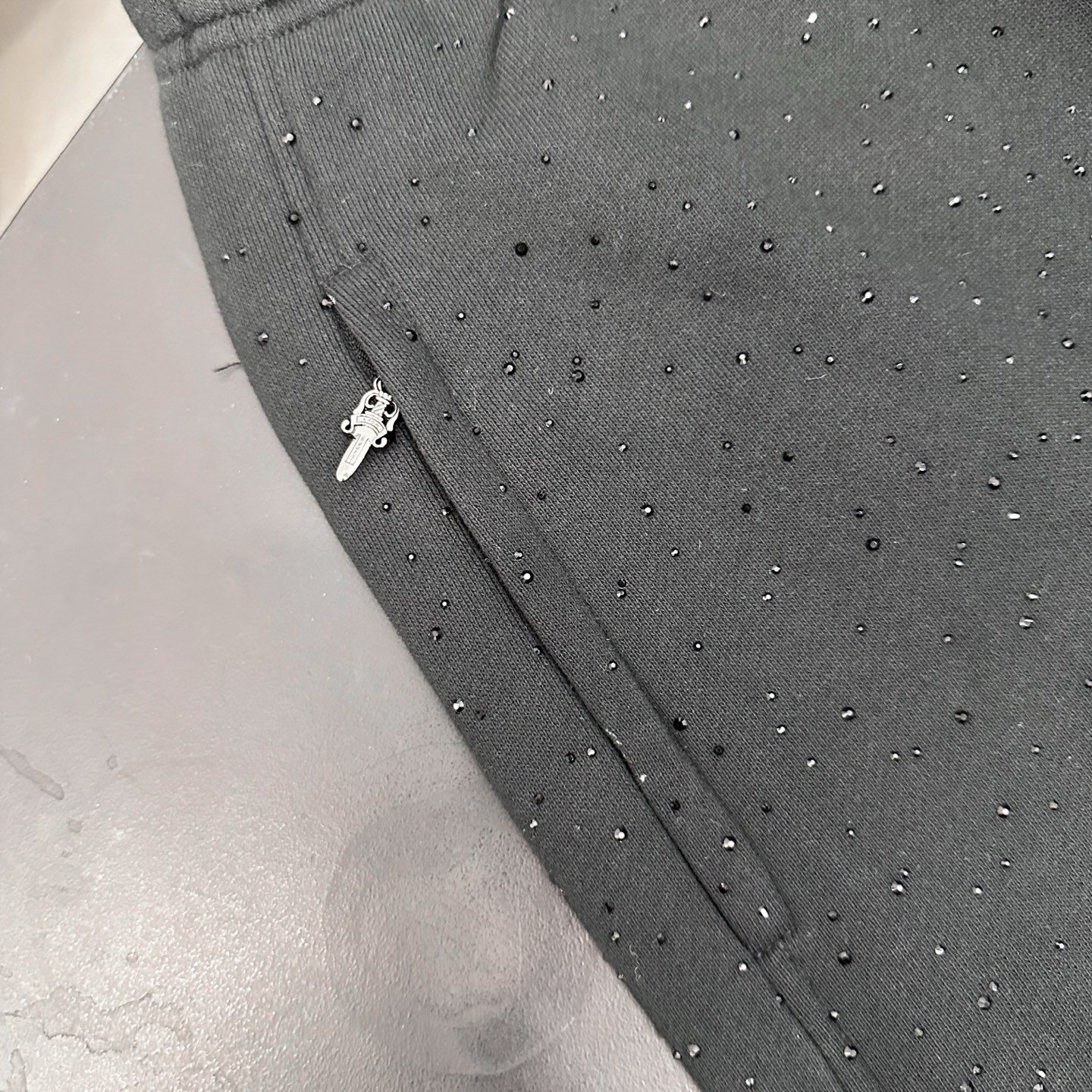 克罗心 ｜ 新款卫裤，经典硅胶闪粉印花标，全身烫钻工艺，休闲时尚，尺码sml