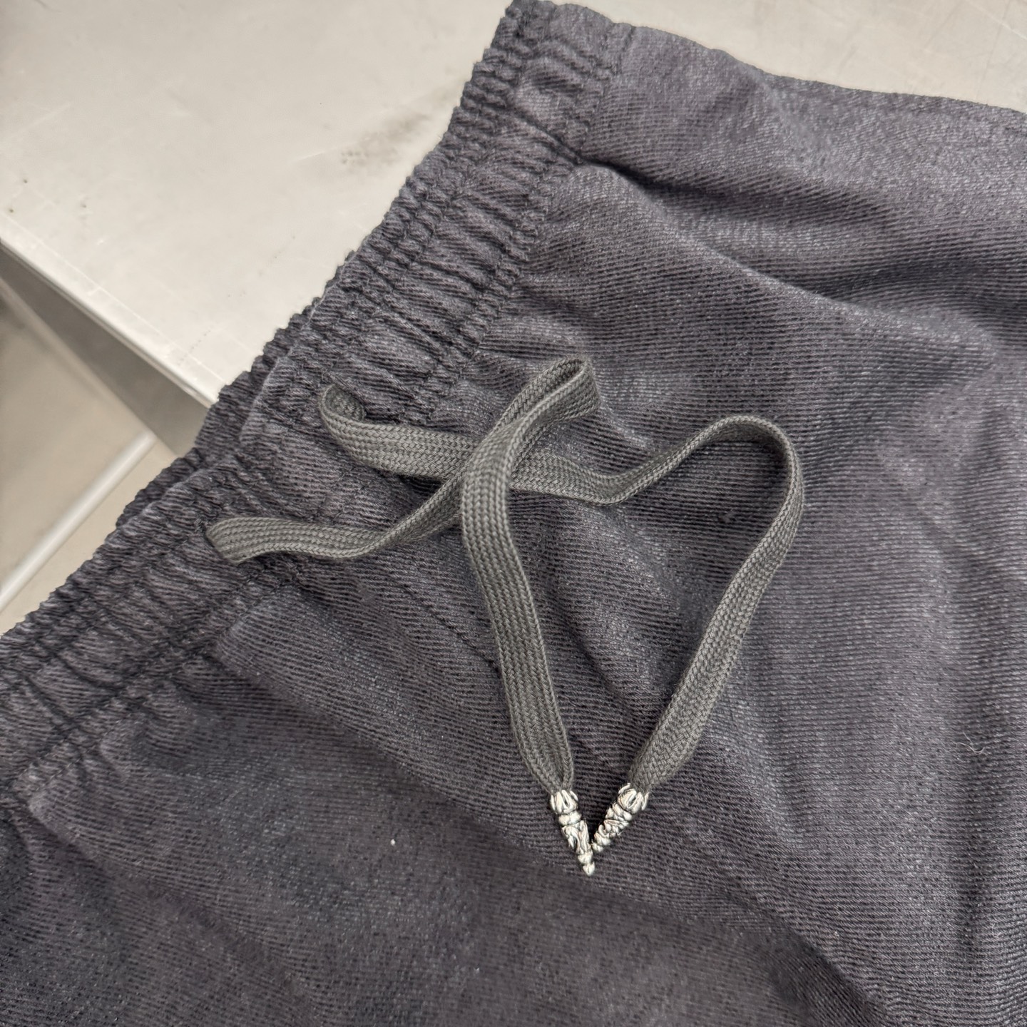 克罗心 ｜ 新款休闲裤，成衣洗水加软工艺，经典刺绣标，特殊加绒混纺面料，男女同款，尺码sml