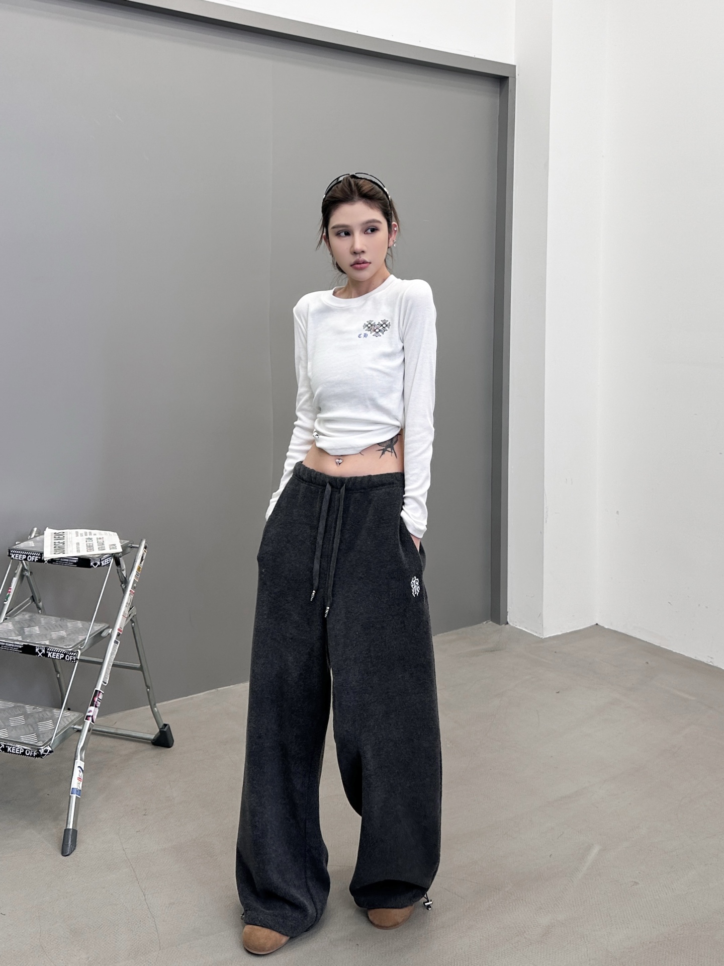 克罗心 ｜ 新款休闲裤，经典刺绣标，高密保暖摇粒绒面料，时尚休闲版型，男女同款，尺码sml