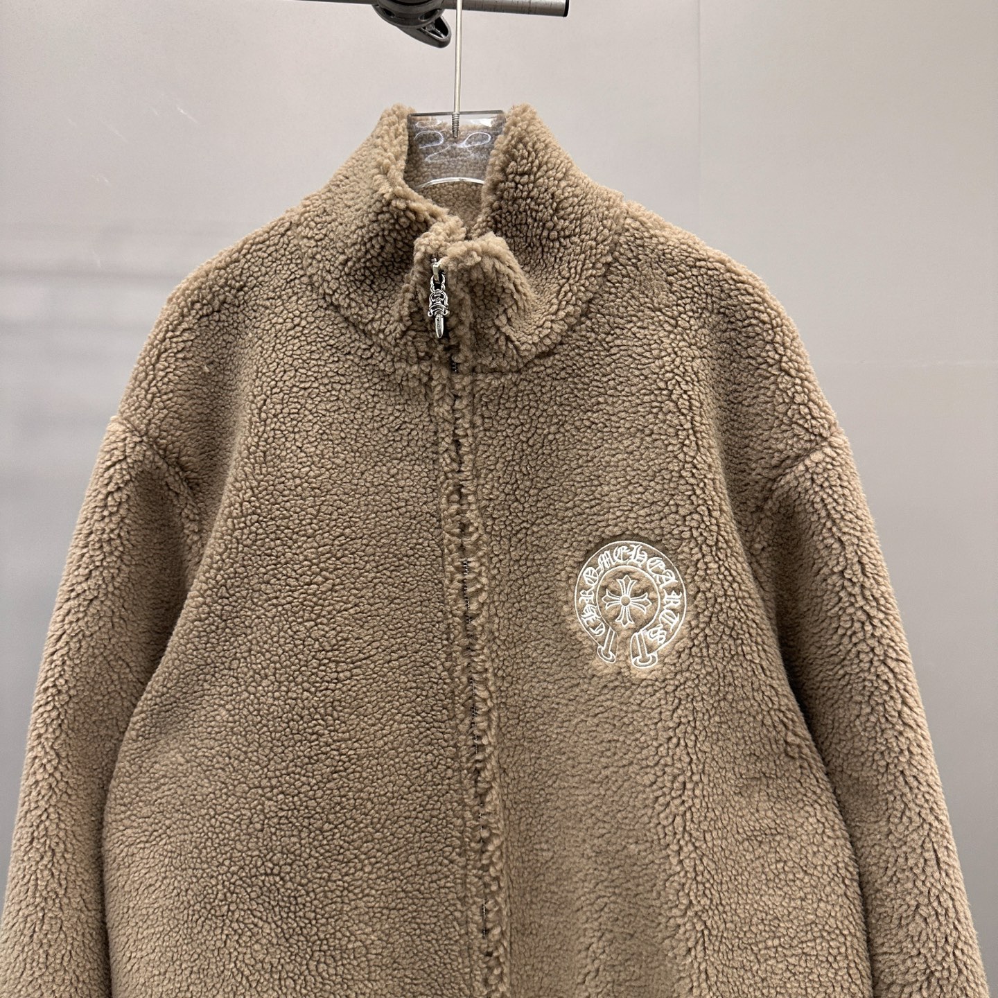 Chrome Hearts new fleece jacket with multiple embroidered logos, unisex sizes S/M/L.-Big cat
