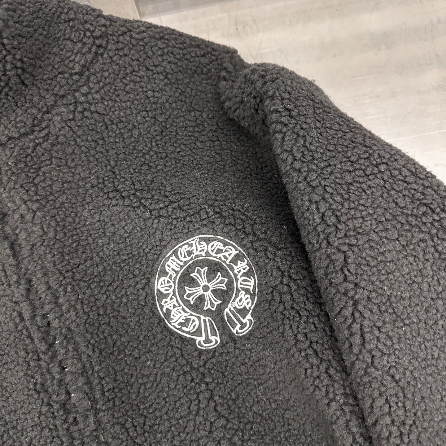 Chrome Hearts new fleece jacket with multiple embroidered logos, unisex sizes S/M/L.-Big cat