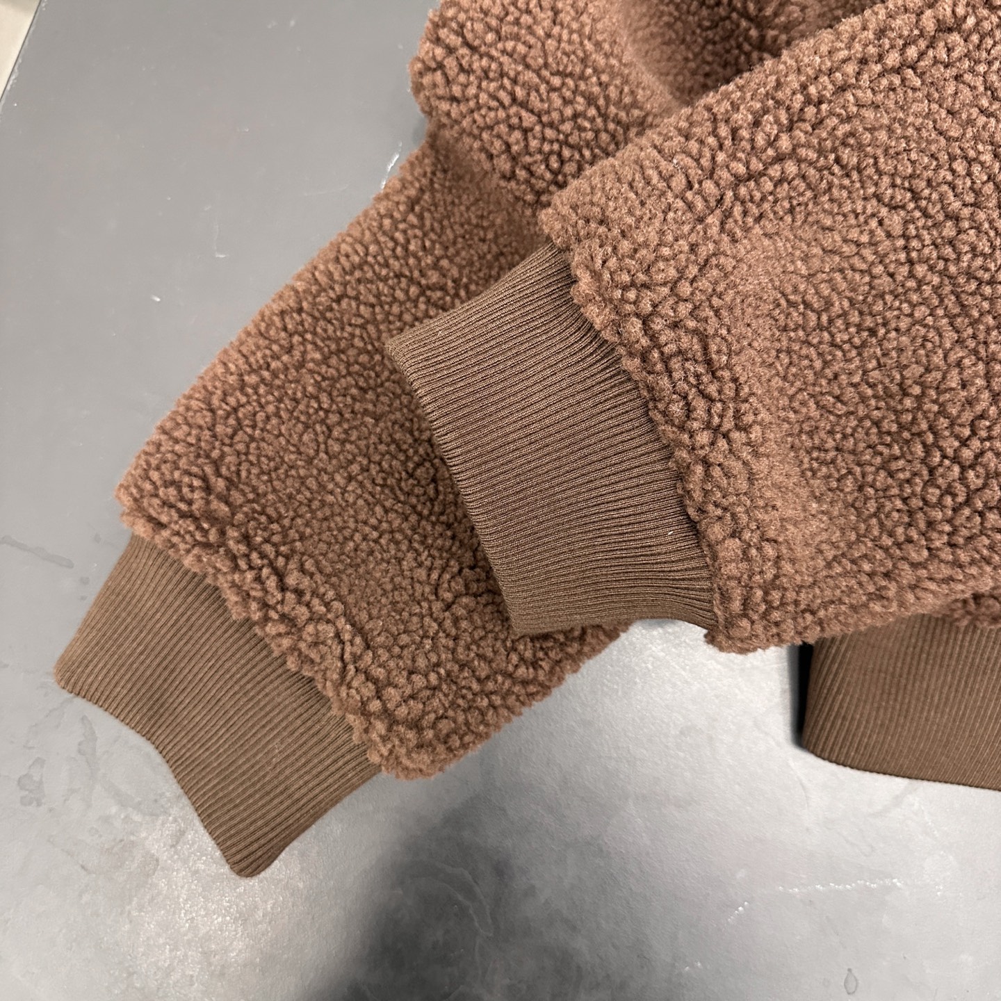 巴黎 ｜ 新款摇粒绒外套，经典刺绣标，高密加厚摇粒绒保暖面料，休闲时尚，尺码sml