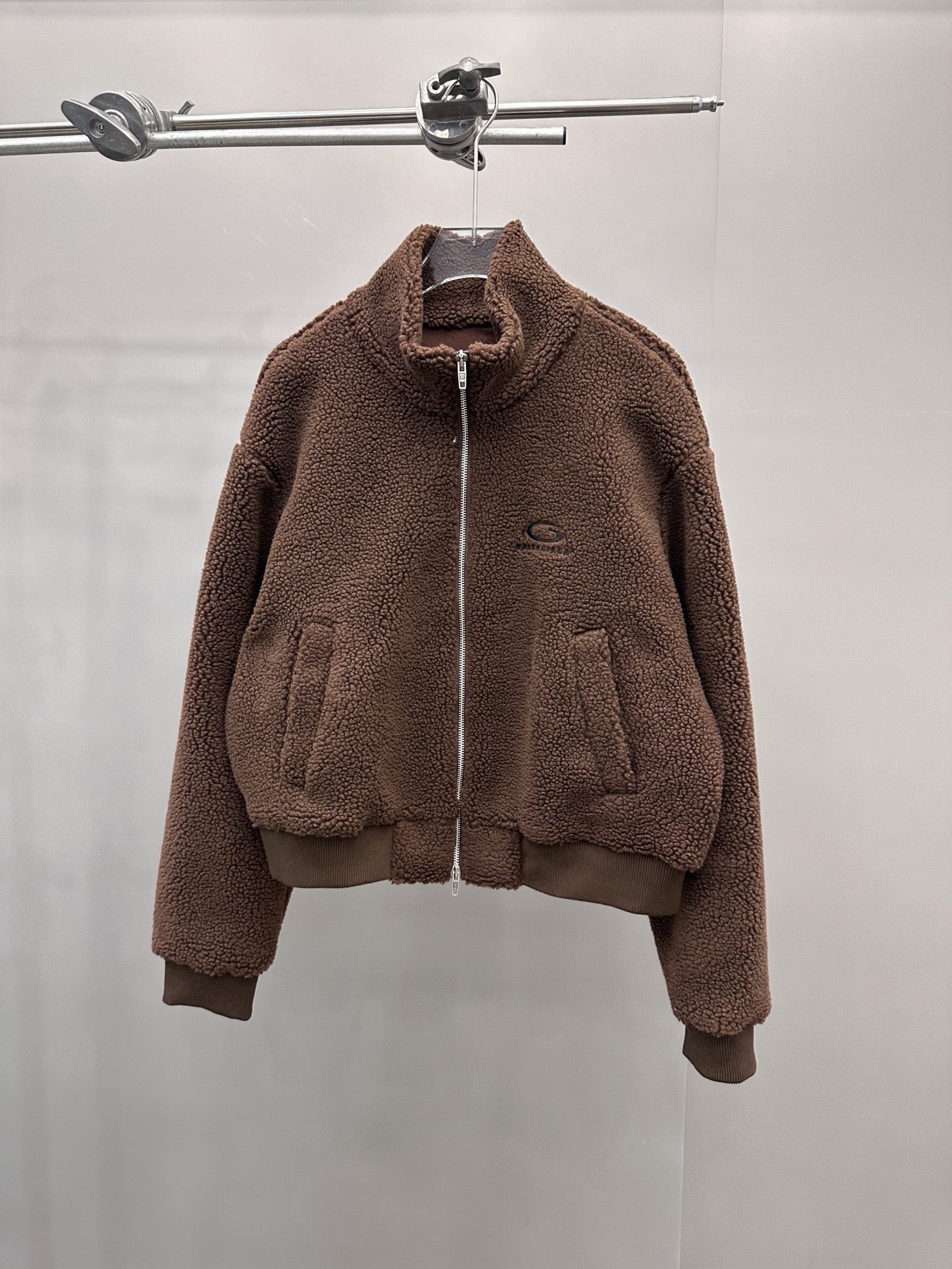 巴黎 ｜ 新款摇粒绒外套，经典刺绣标，高密加厚摇粒绒保暖面料，休闲时尚，尺码sml