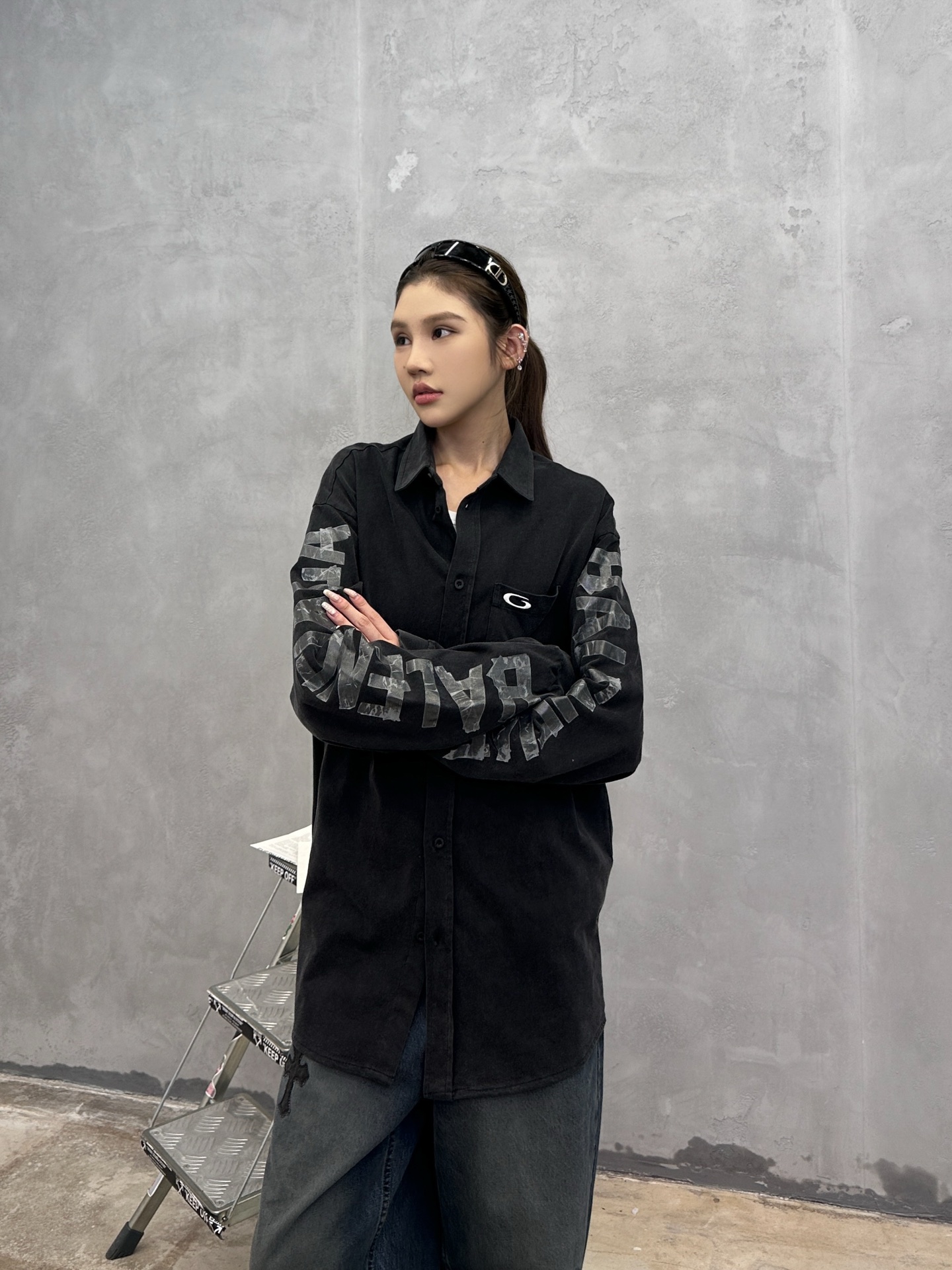 巴黎 ｜ 新款针织衬衣，成衣洗水炒色工艺，经典刺绣标加特殊硅胶印花工艺，100%精梳棉面料，男女同款，尺