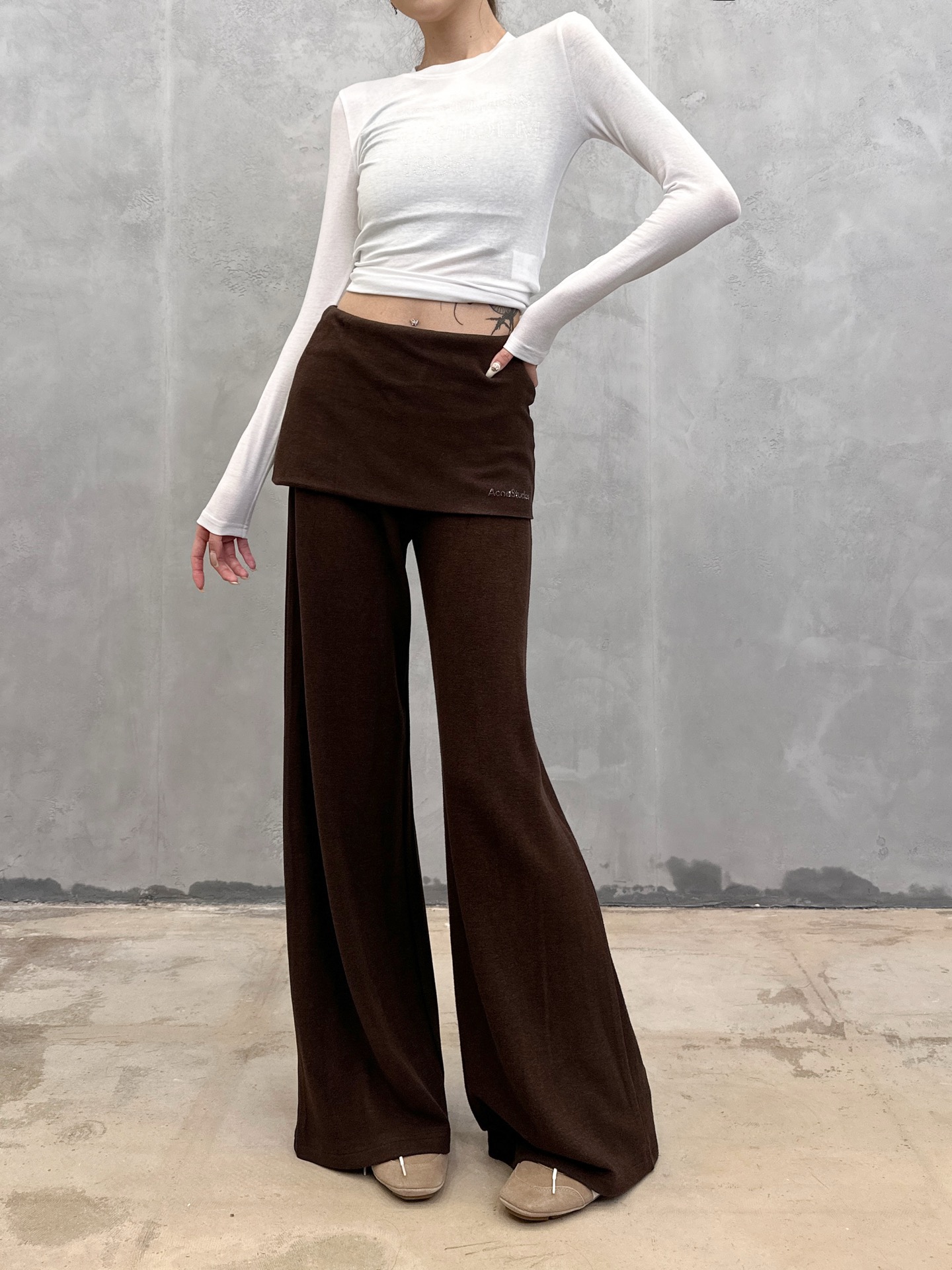 Acne ｜ 新款休闲裤，经典烫钻标，人棉混纺面料，休闲假两件款式，尺码sml