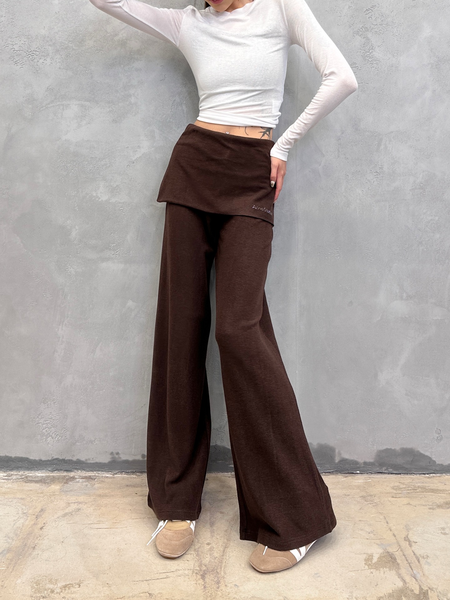 Acne ｜ 新款休闲裤，经典烫钻标，人棉混纺面料，休闲假两件款式，尺码sml