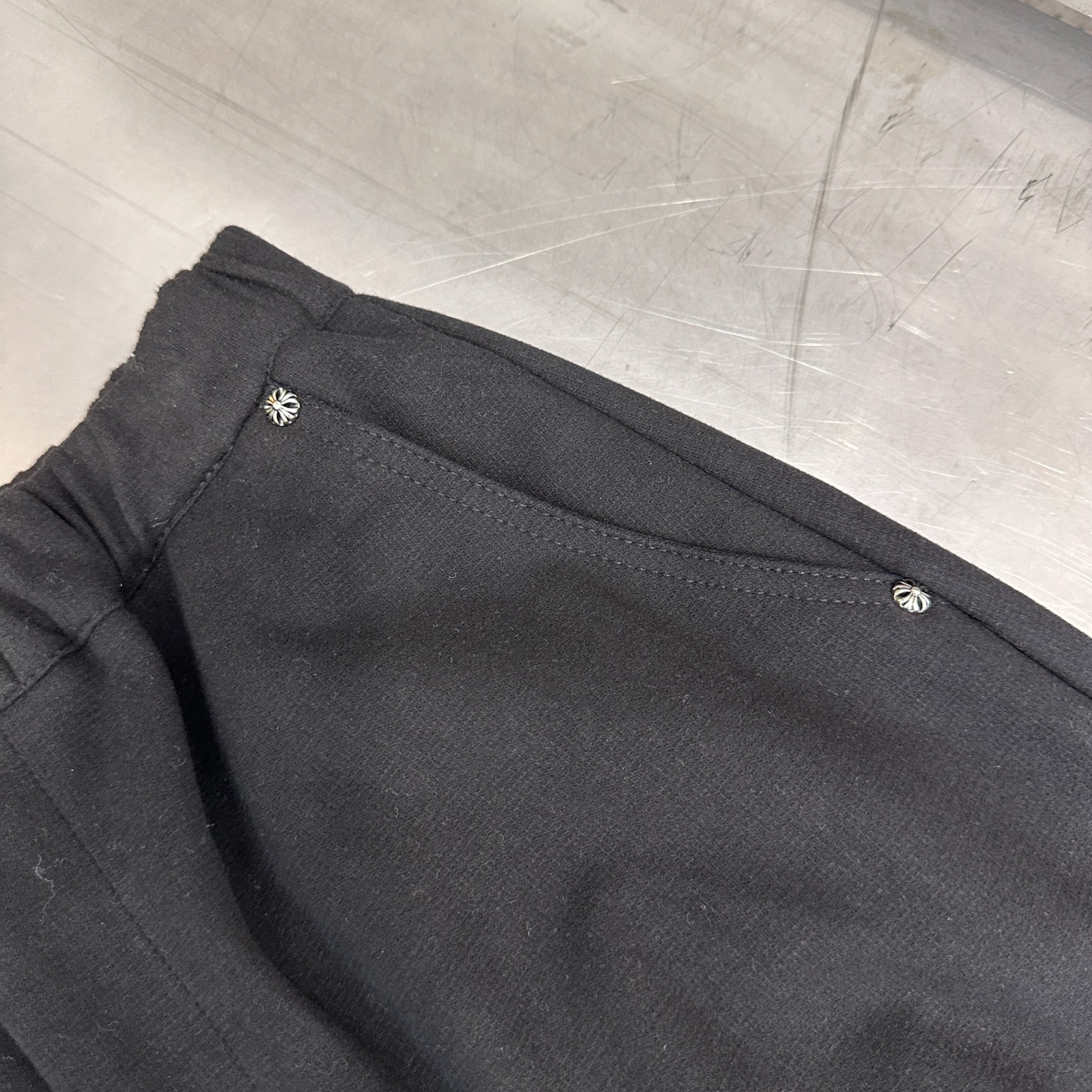 克罗心 ｜ 新款休闲裤，经典时尚版型，进口天丝羊毛混纺面料，男女同款，尺码sml