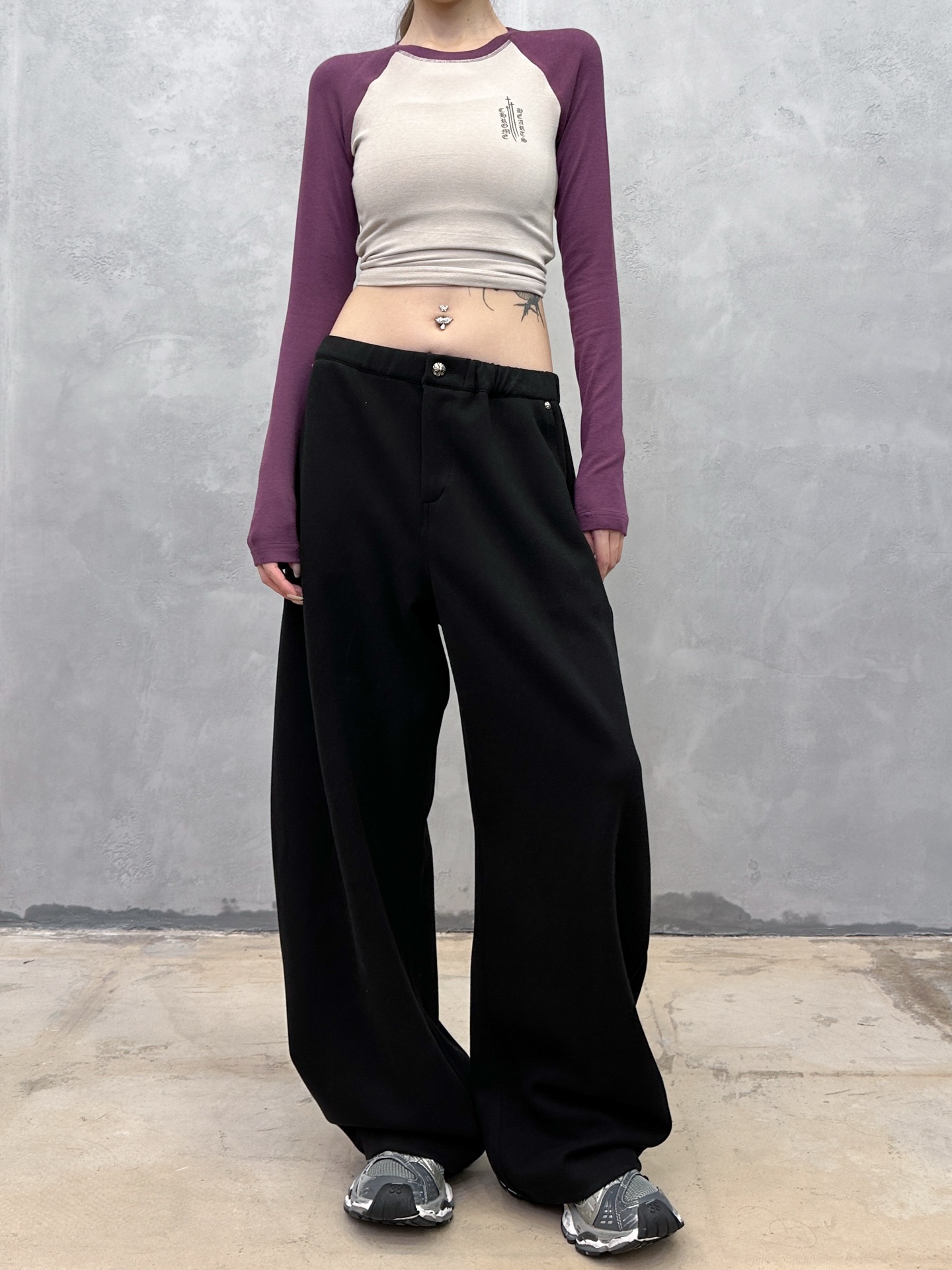 克罗心 ｜ 新款休闲裤，经典时尚版型，进口天丝羊毛混纺面料，男女同款，尺码sml