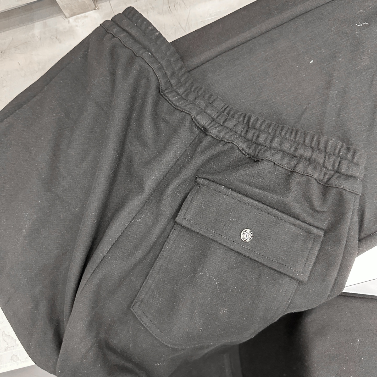 克罗心 ｜ 新款休闲裤，经典刺绣标，羊毛混纺面料，休闲时尚，尺码sml