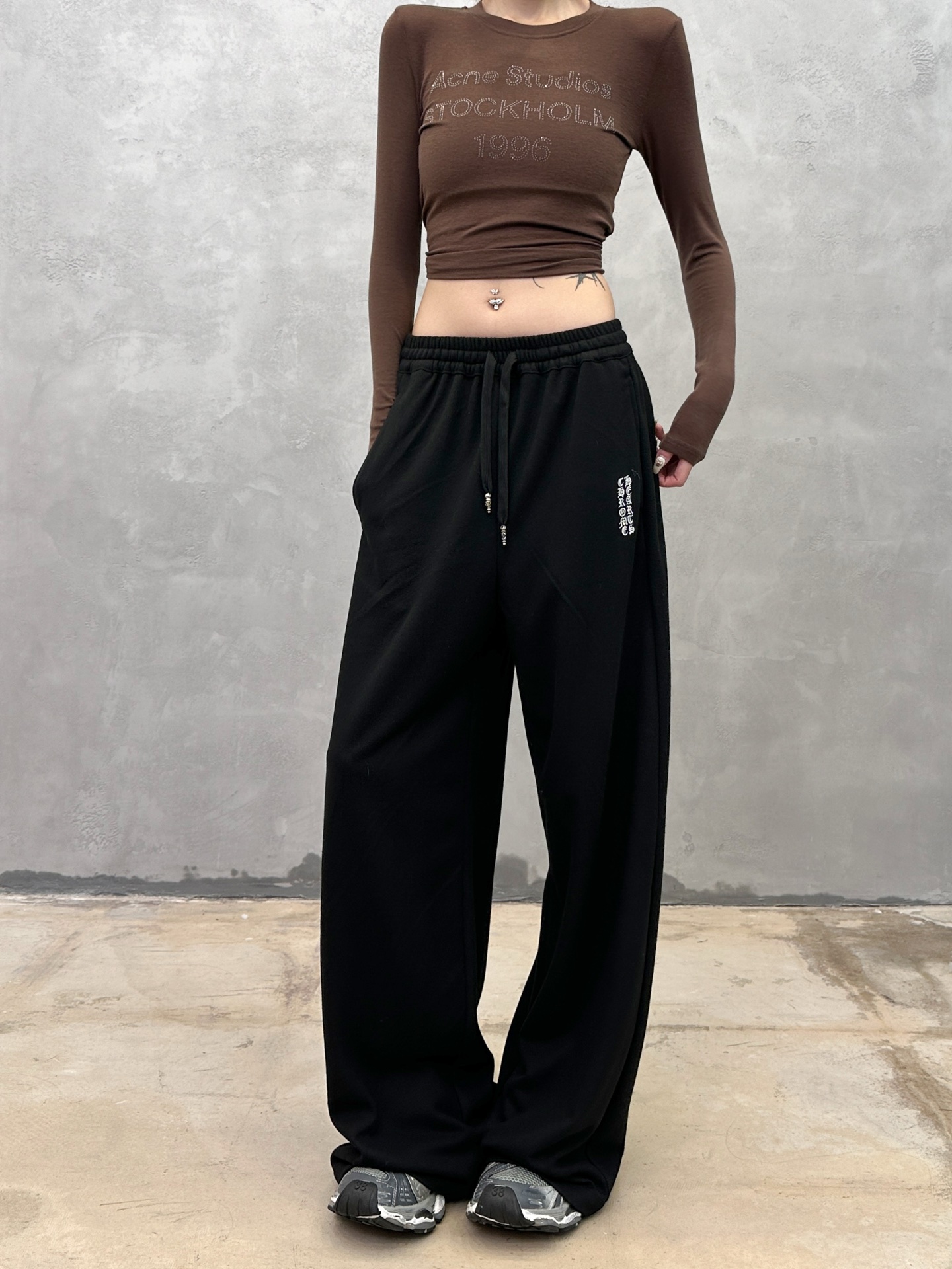 克罗心 ｜ 新款休闲裤，经典刺绣标，羊毛混纺面料，休闲时尚，尺码sml